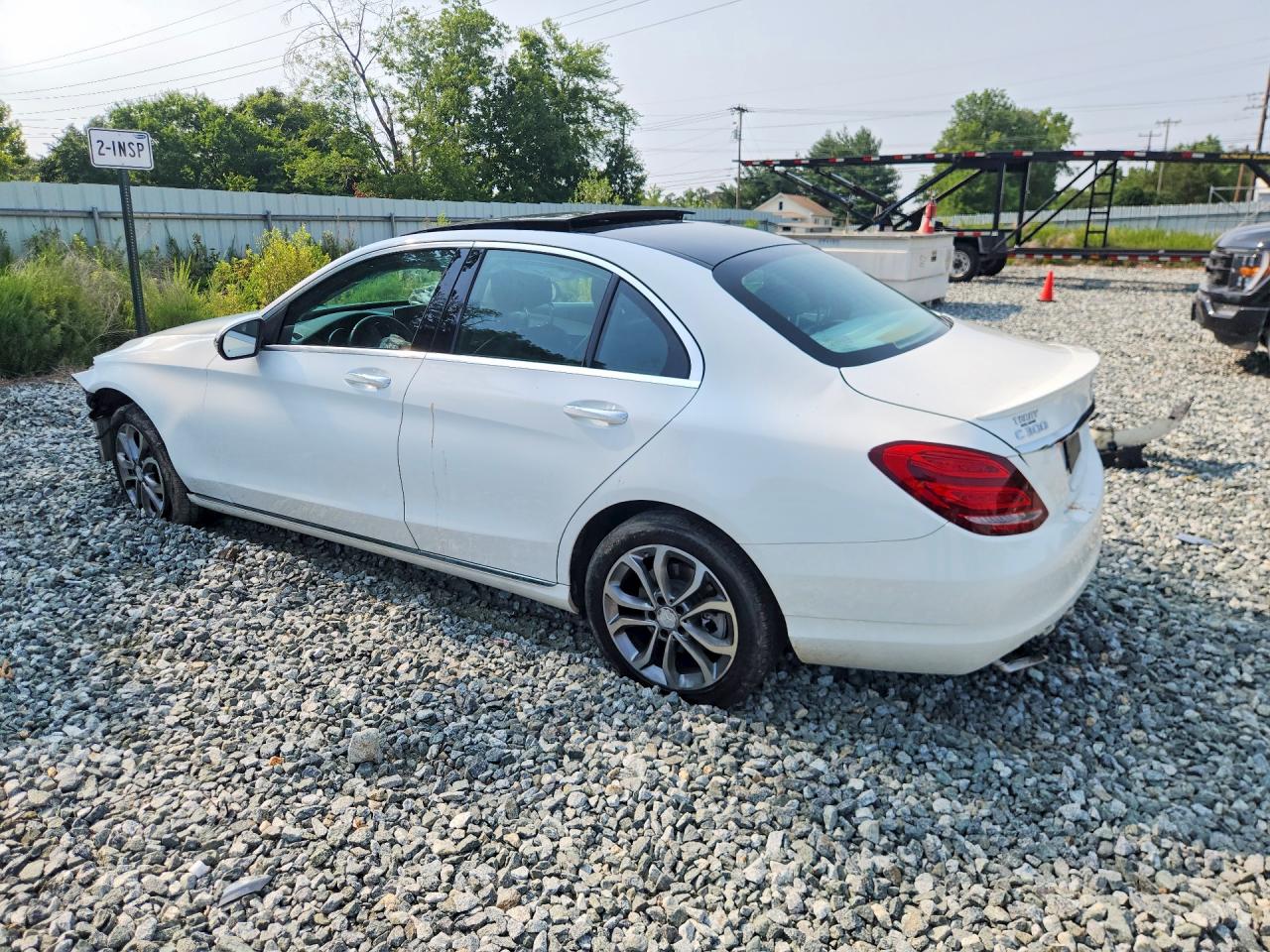 2016 Mercedes-benz C 300 4matic White vin: 55SWF4KB4GU113006