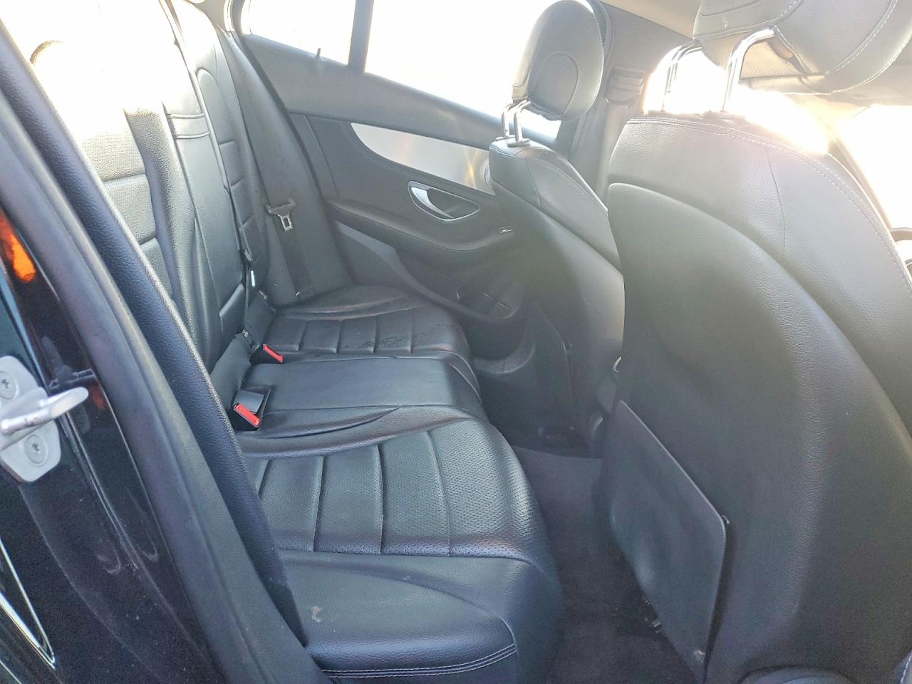 2016 Mercedes-benz C 300 4matic Black vin: 55SWF4KB4GU114611