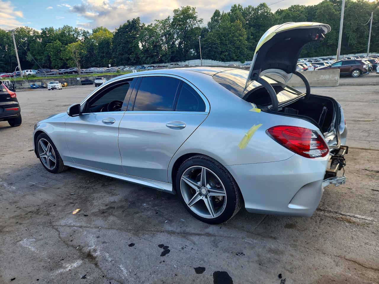 2015 Mercedes-benz C 300 4matic Silver vin: 55SWF4KB5FU006707