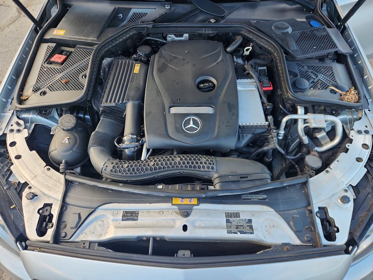 2015 Mercedes-benz C 300 4matic Silver vin: 55SWF4KB5FU006707