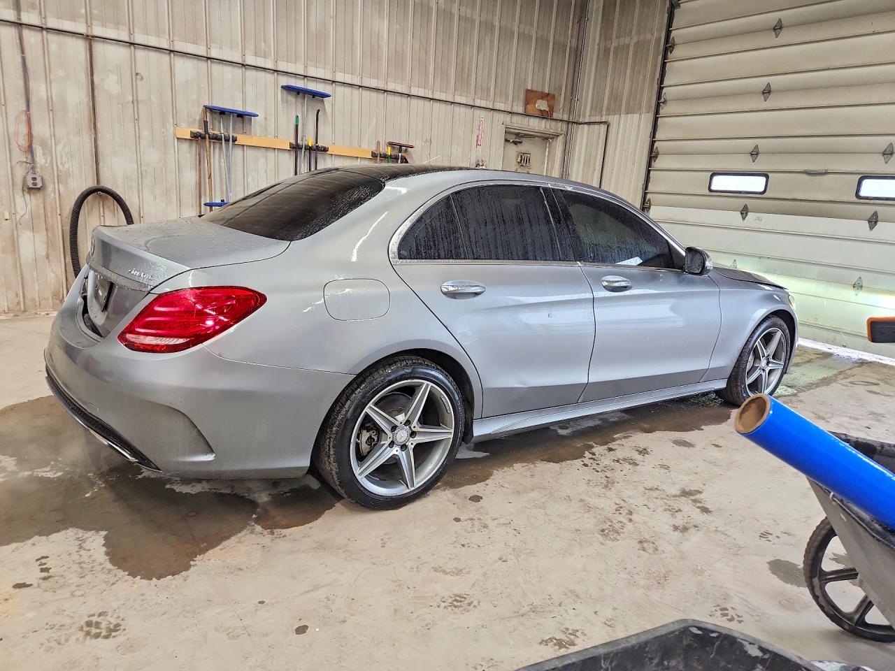 2015 Mercedes-benz C 300 4matic Gray vin: 55SWF4KB5FU011549