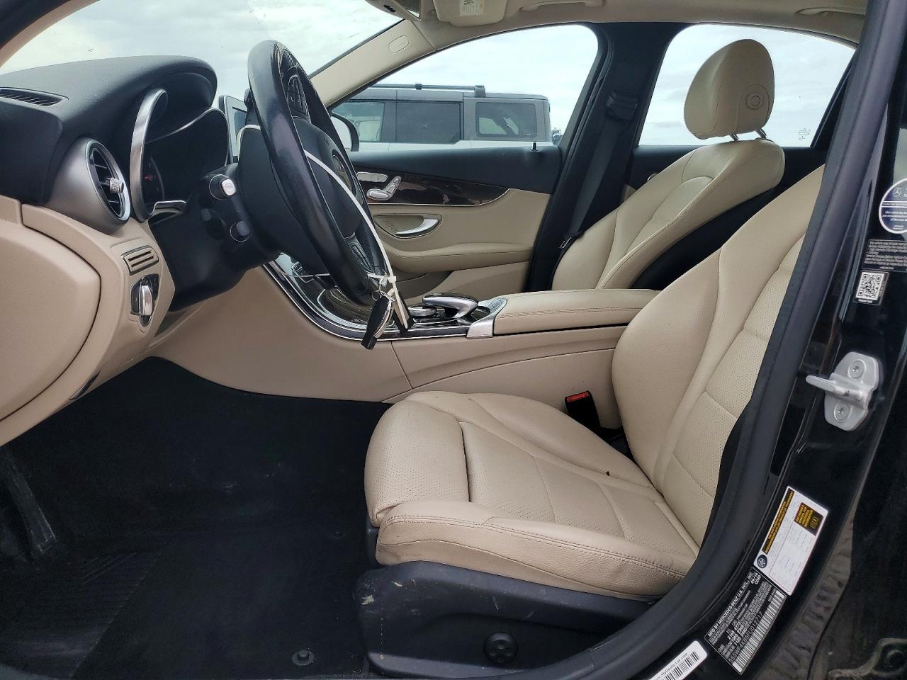 2015 Mercedes-benz C 300 4matic Black vin: 55SWF4KB5FU012717