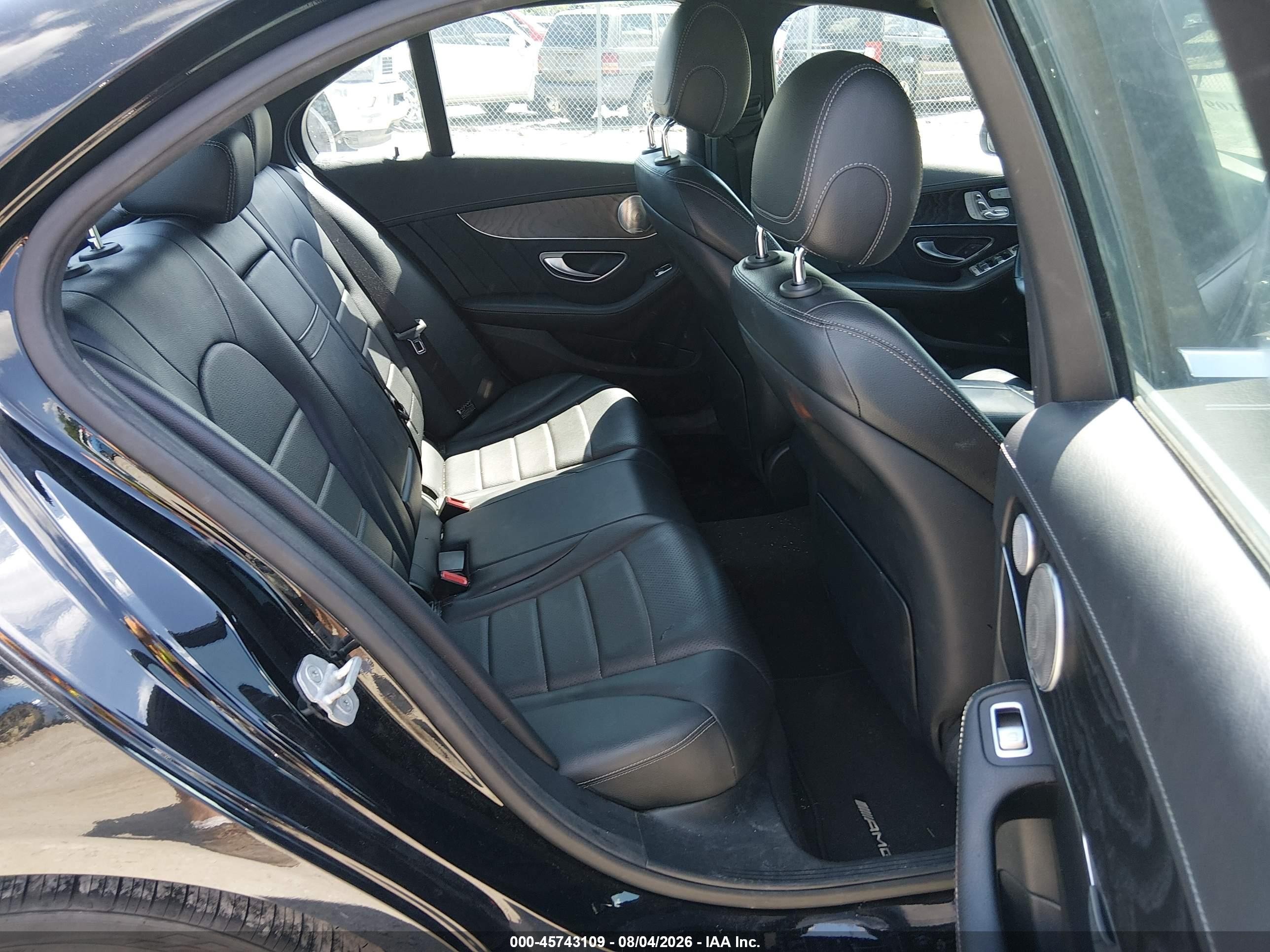 2015 Mercedes-benz C 300 Sport 4matic Black vin: 55SWF4KB5FU013043