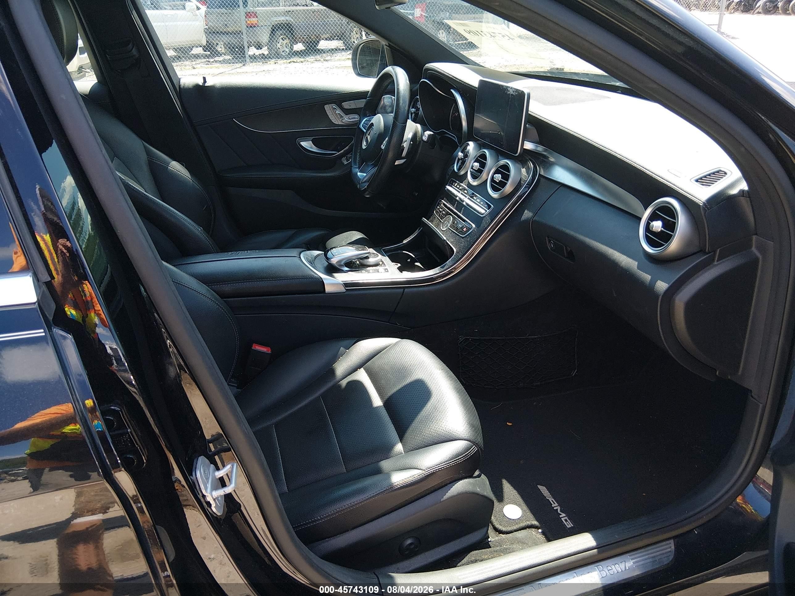 2015 Mercedes-benz C 300 Sport 4matic Black vin: 55SWF4KB5FU013043