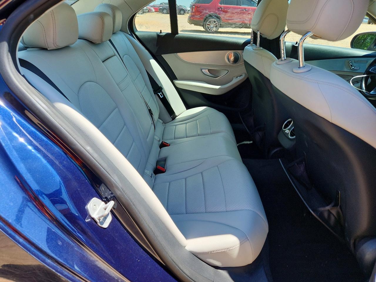 2015 Mercedes-benz C 300 4matic Blue vin: 55SWF4KB5FU018808