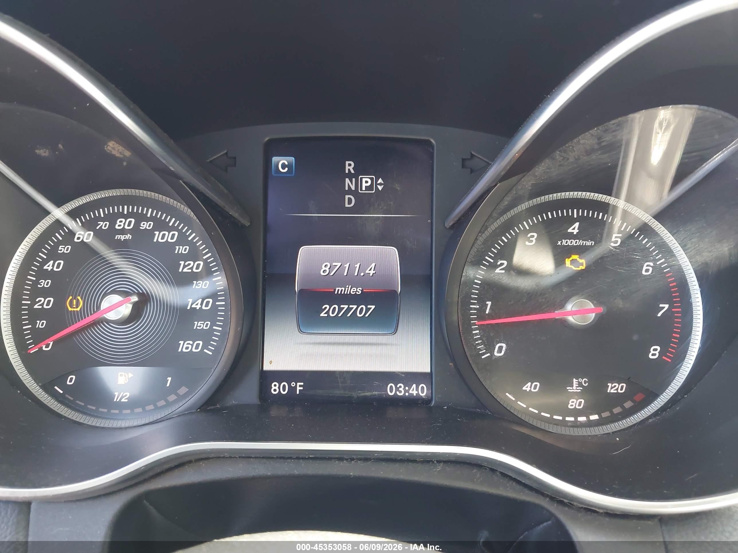 2015 Mercedes-benz C 300 4matic White vin: 55SWF4KB5FU036466
