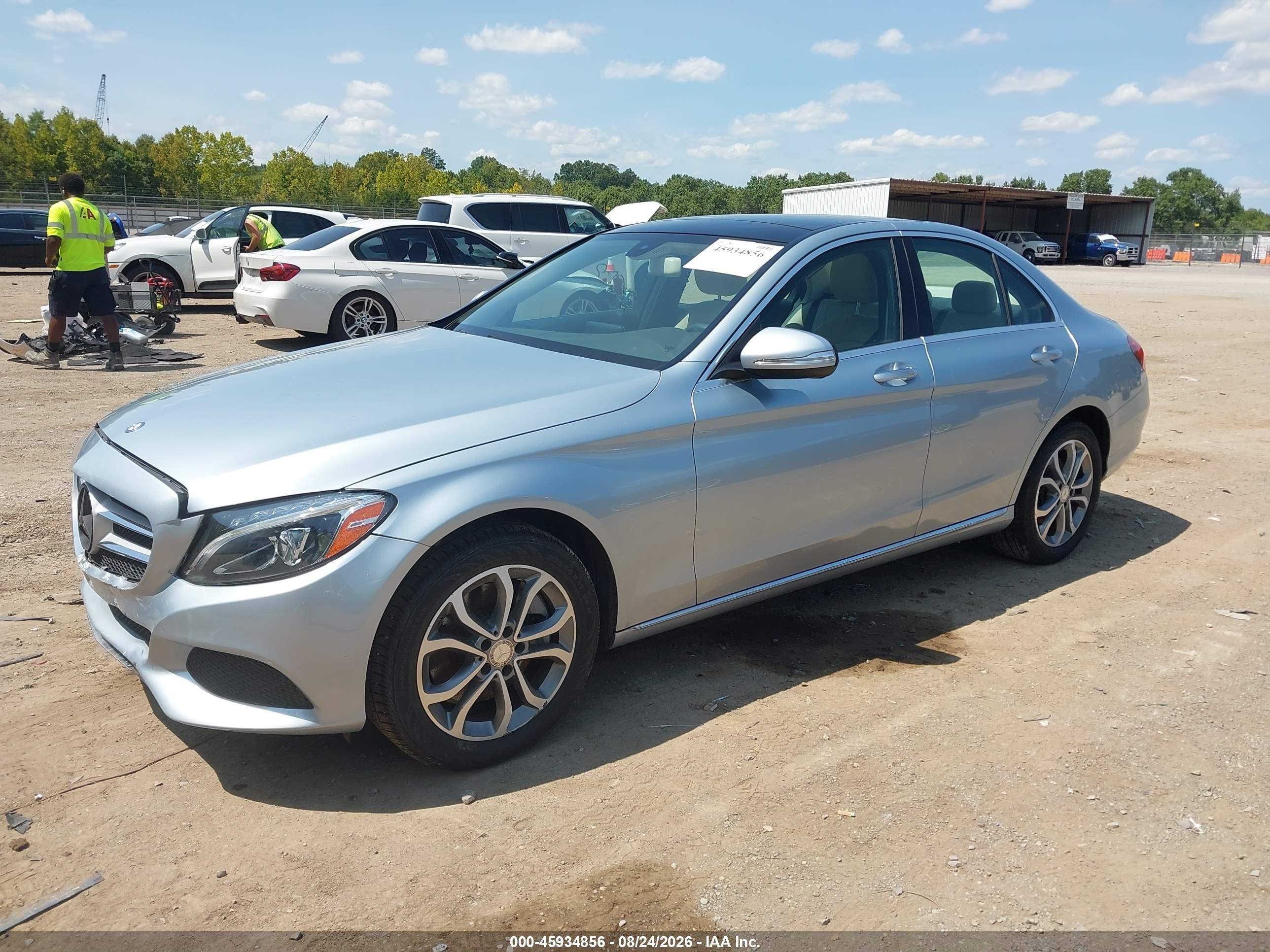 2015 Mercedes-benz C 300 4matic Silver vin: 55SWF4KB5FU037021