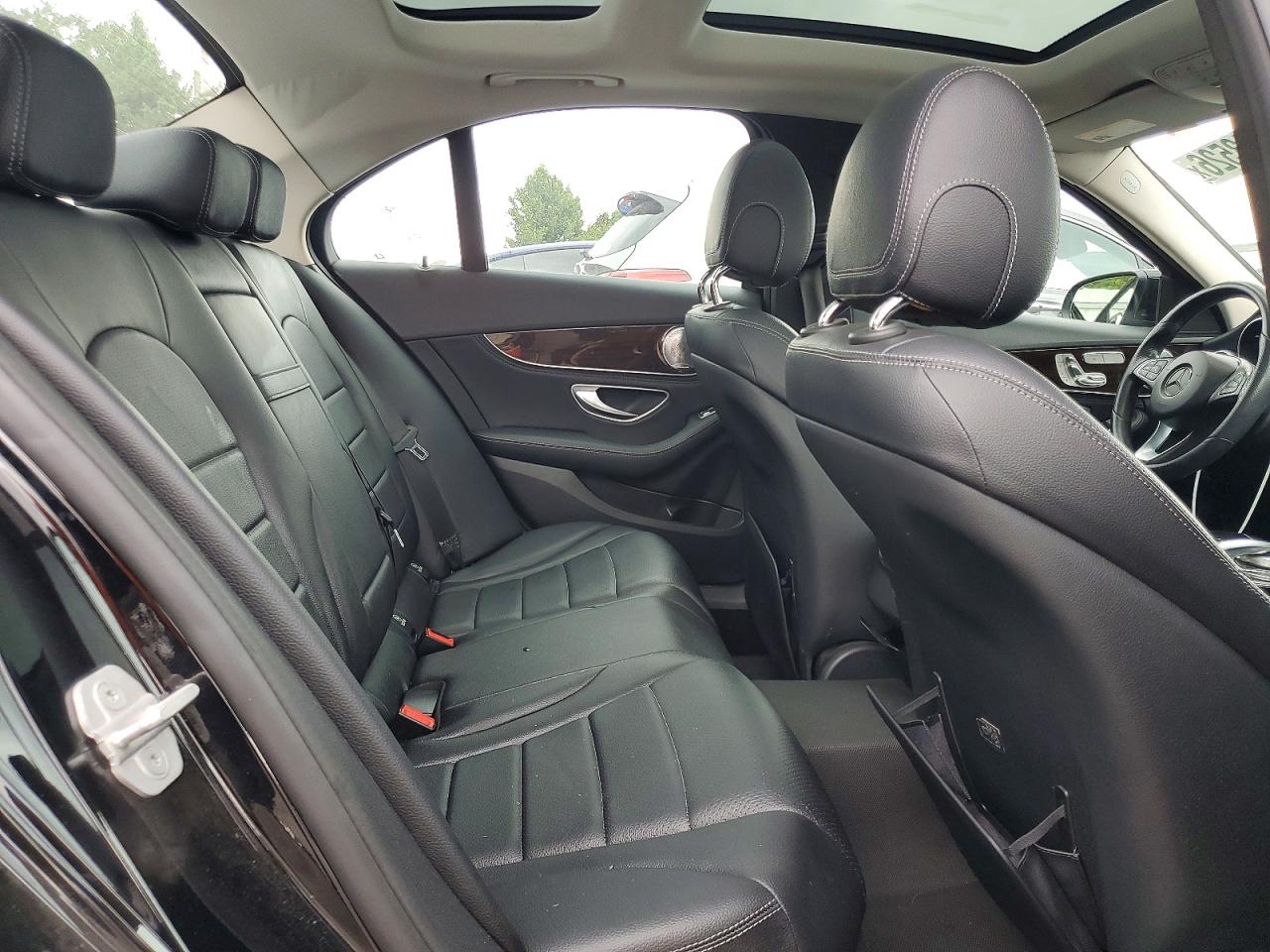 2015 Mercedes-benz C 300 4matic Black vin: 55SWF4KB5FU049086