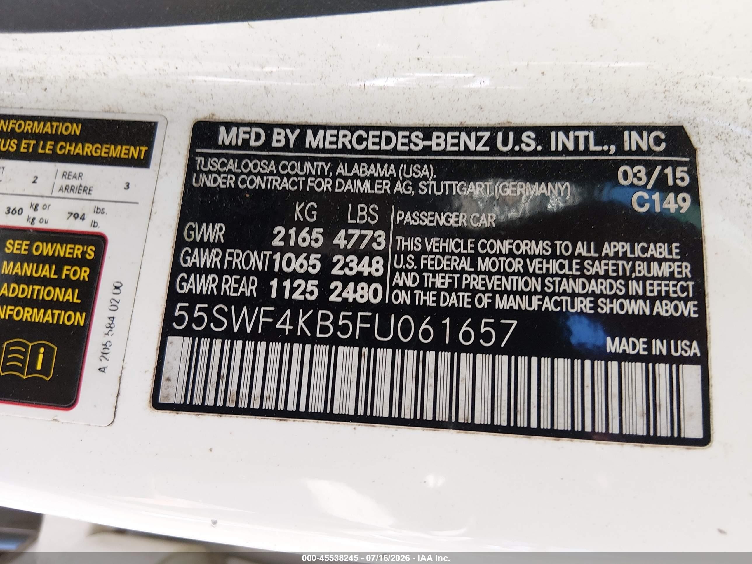 2015 Mercedes-benz C 300 Luxury 4matic White vin: 55SWF4KB5FU061657
