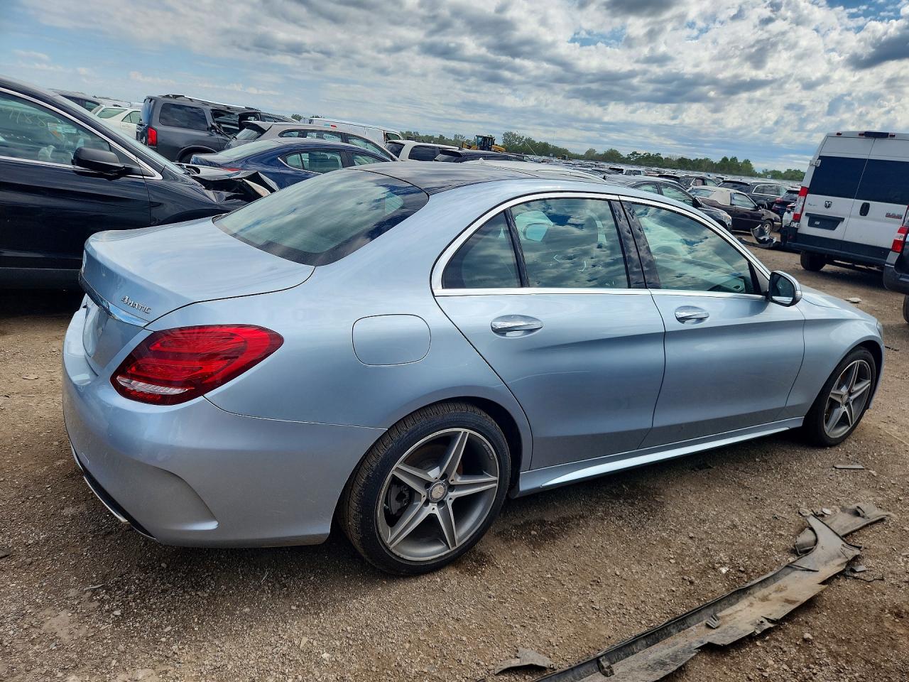 2015 Mercedes-benz C 300 4matic Silver vin: 55SWF4KB5FU072173