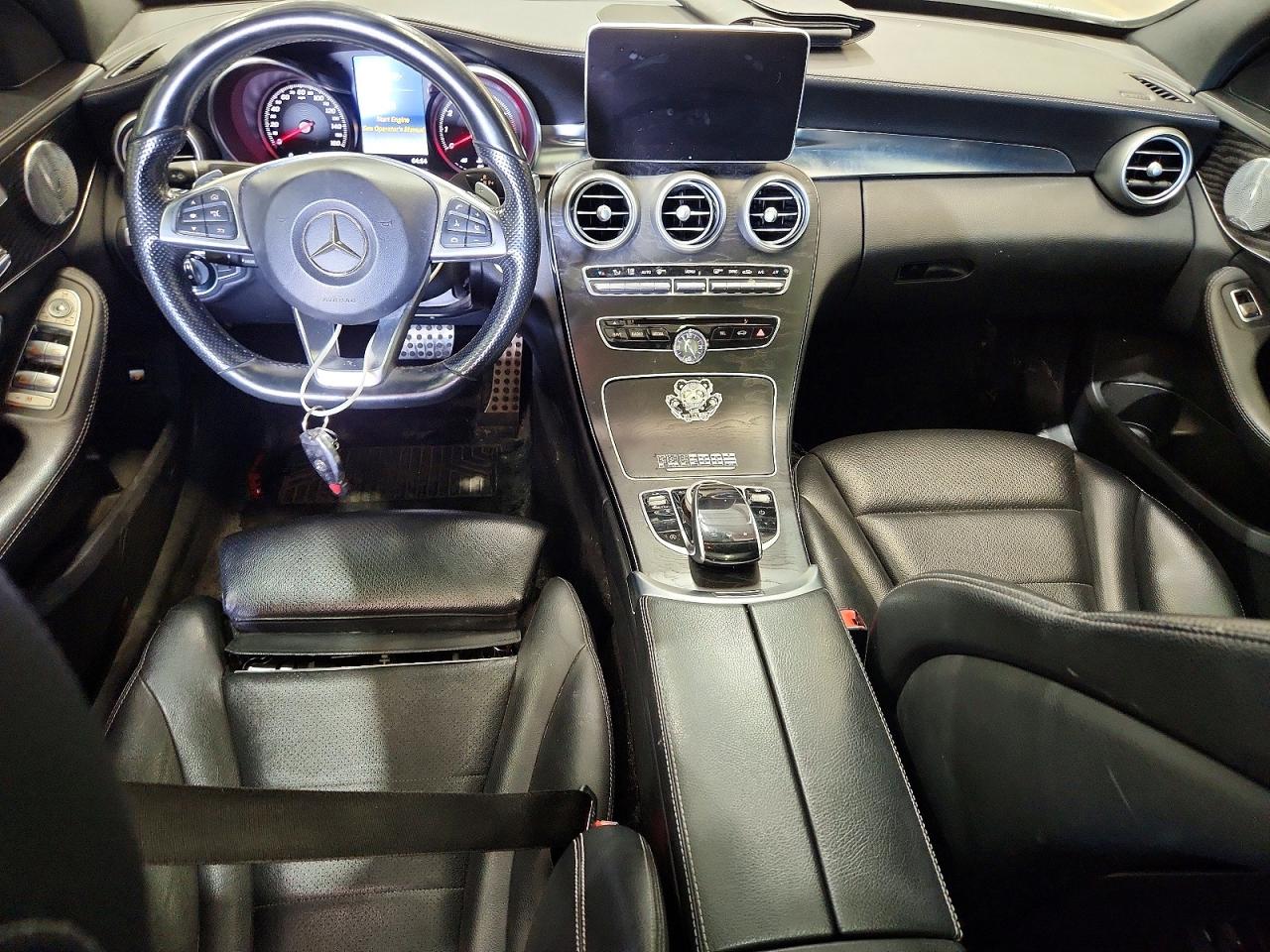 2015 Mercedes-benz C 300 4matic White vin: 55SWF4KB5FU084839