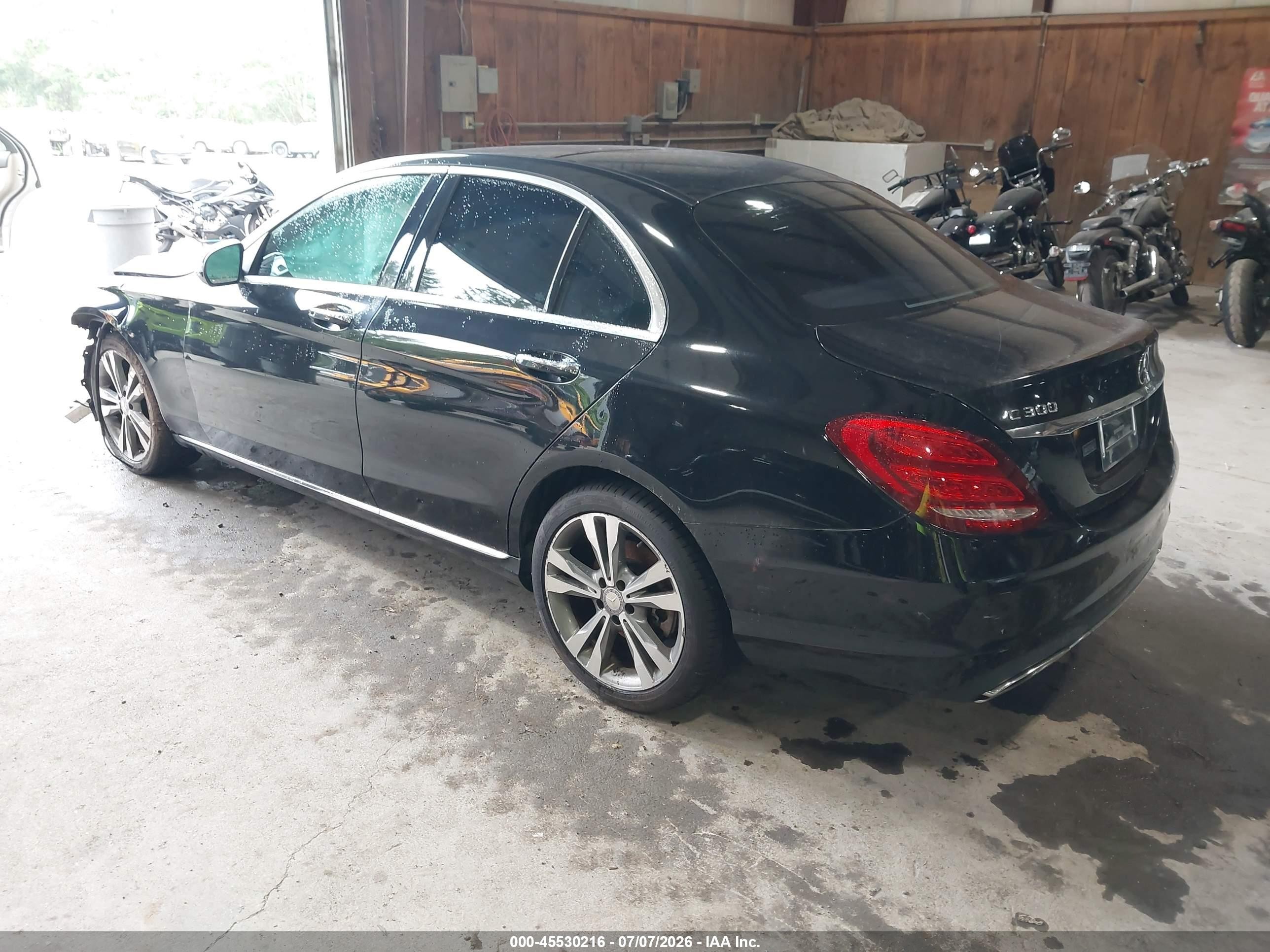 2015 Mercedes-benz C 300 4matic Black vin: 55SWF4KB6FU002228