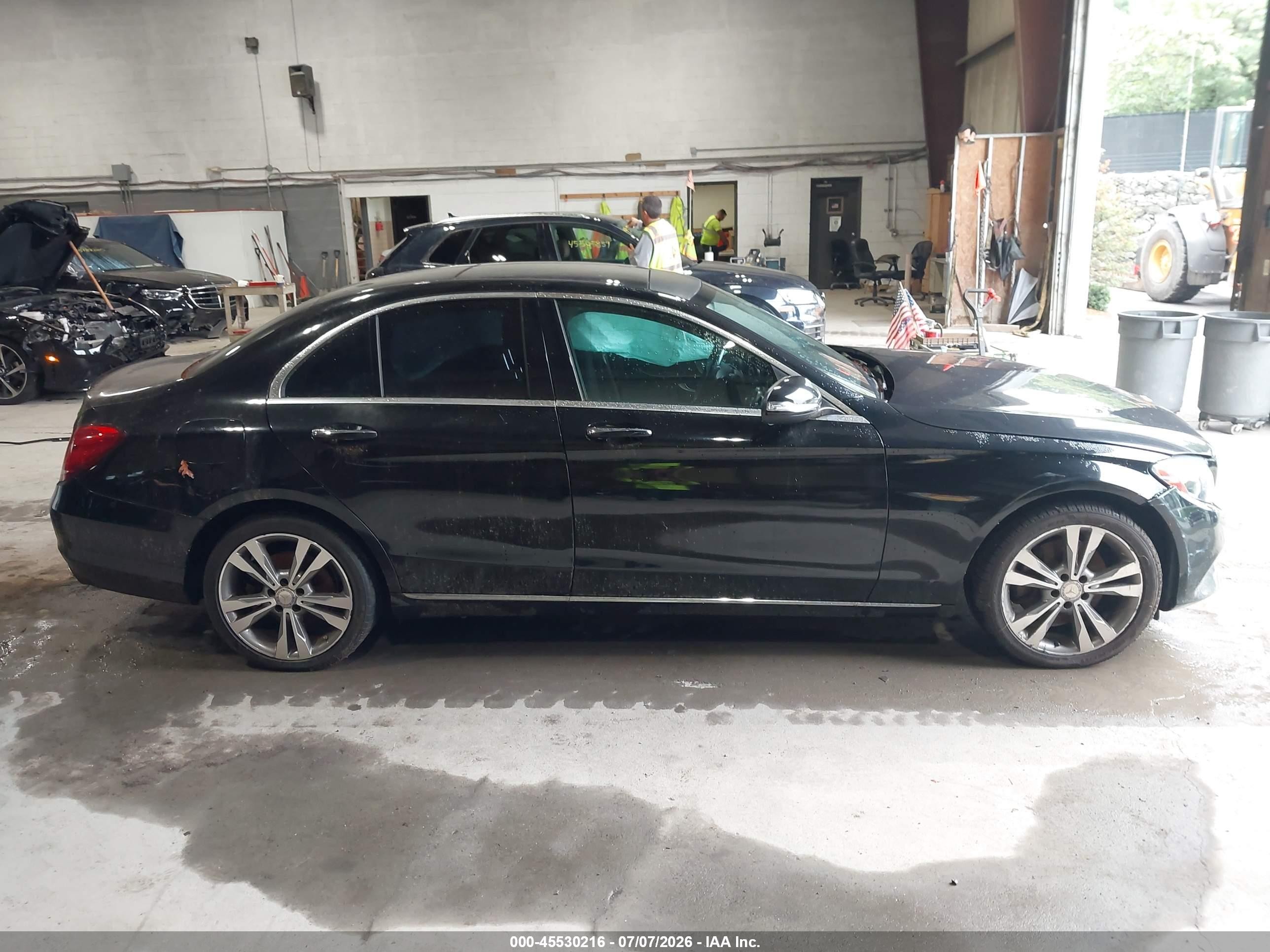 2015 Mercedes-benz C 300 4matic Black vin: 55SWF4KB6FU002228