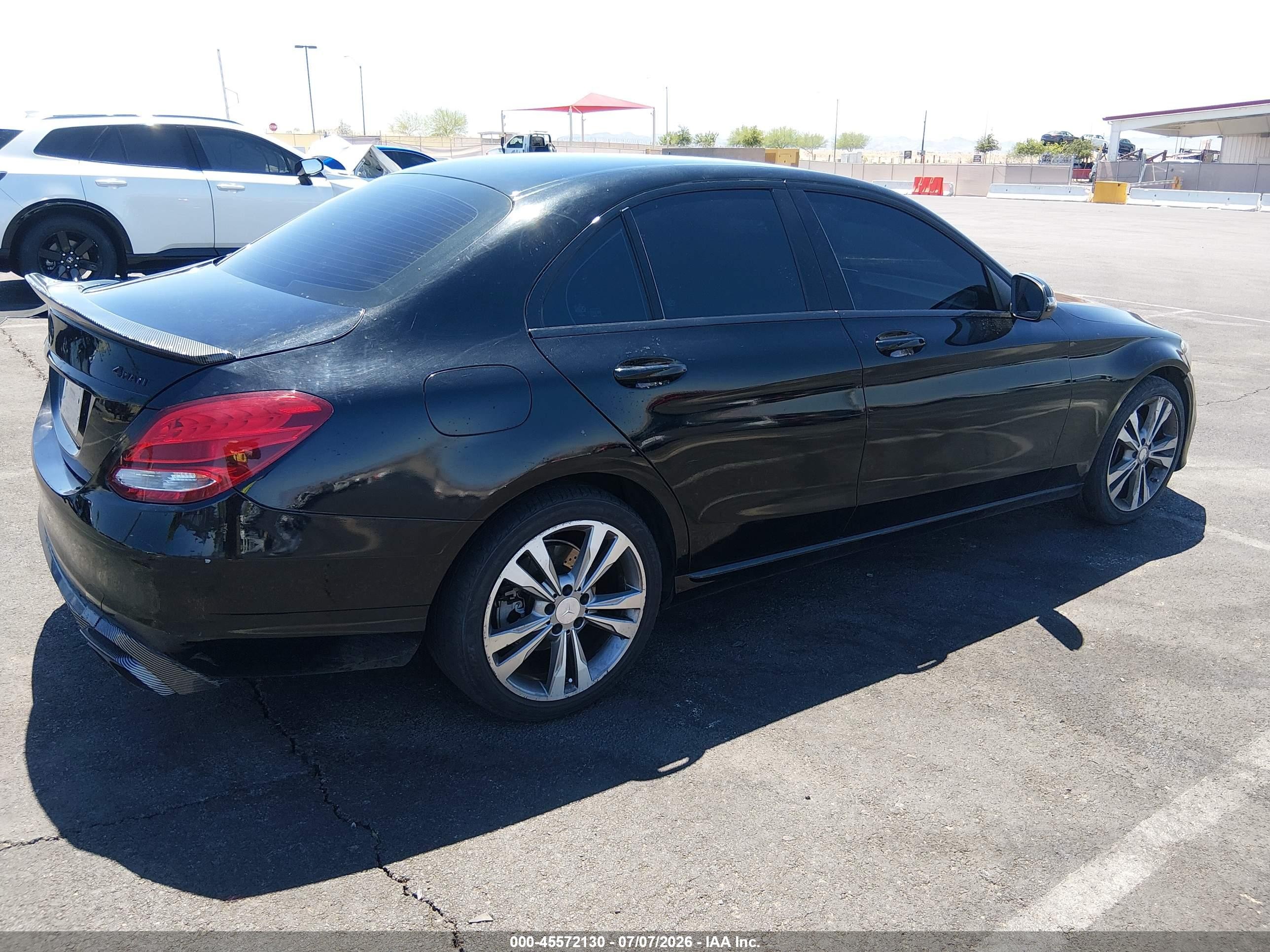 2015 Mercedes-benz C 300 4matic/luxury 4matic/sport 4matic Black vin: 55SWF4KB6FU006926