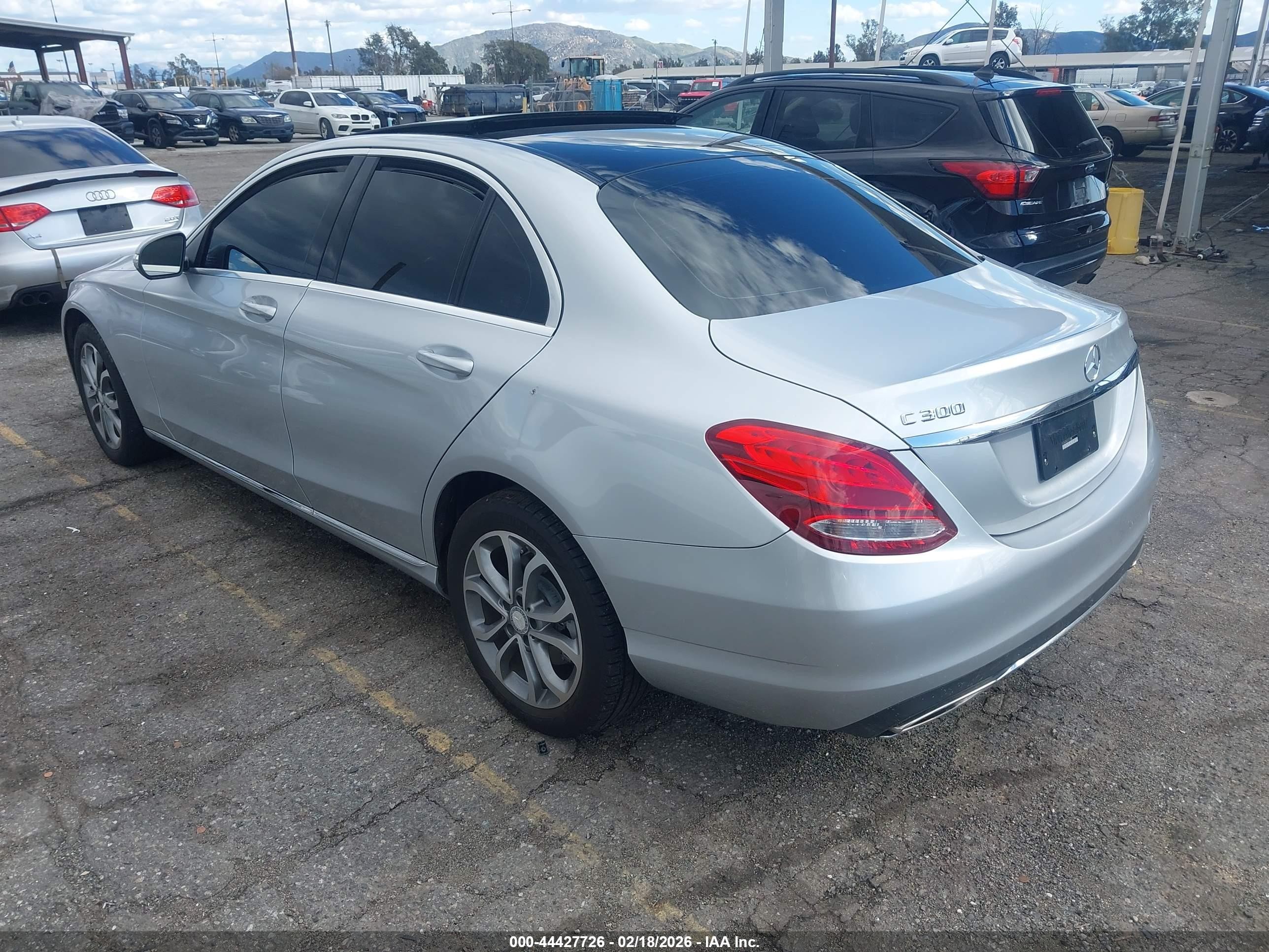2015 Mercedes-benz C 300 4matic Silver vin: 55SWF4KB6FU014508