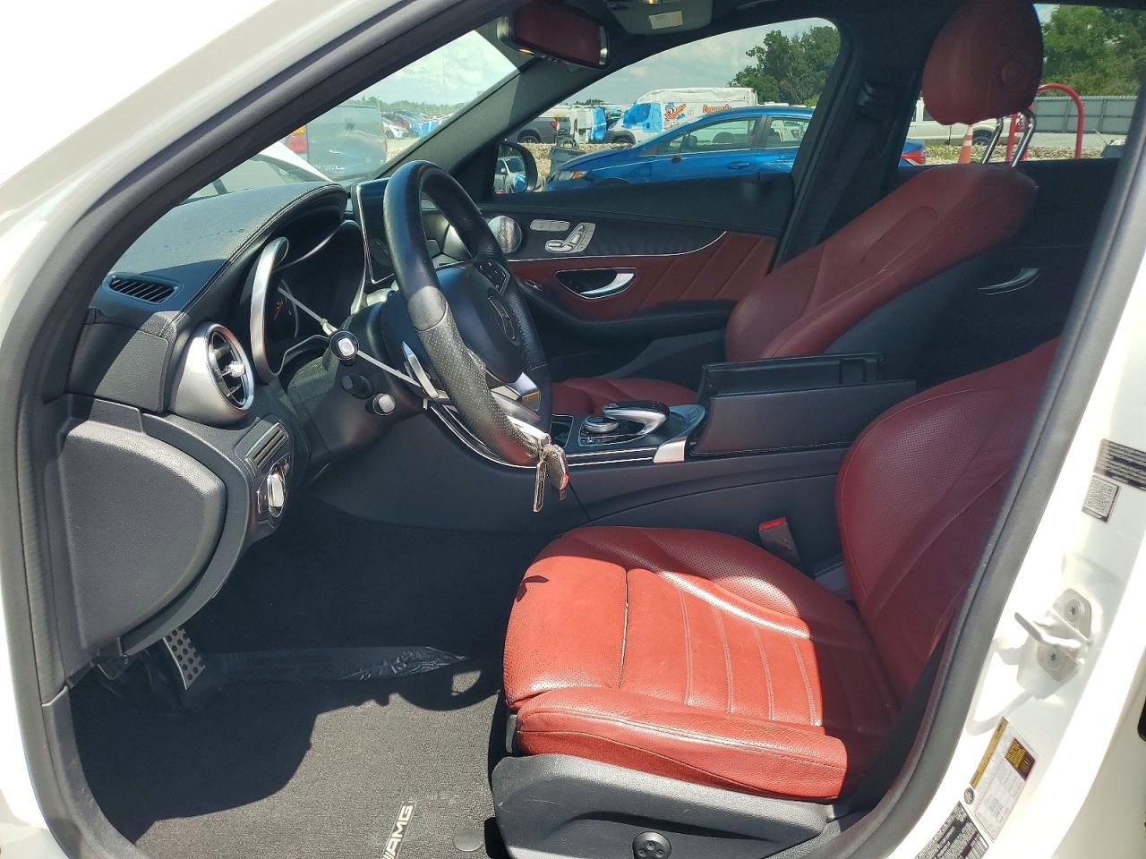 2015 Mercedes-benz C 300 4matic White vin: 55SWF4KB6FU015075