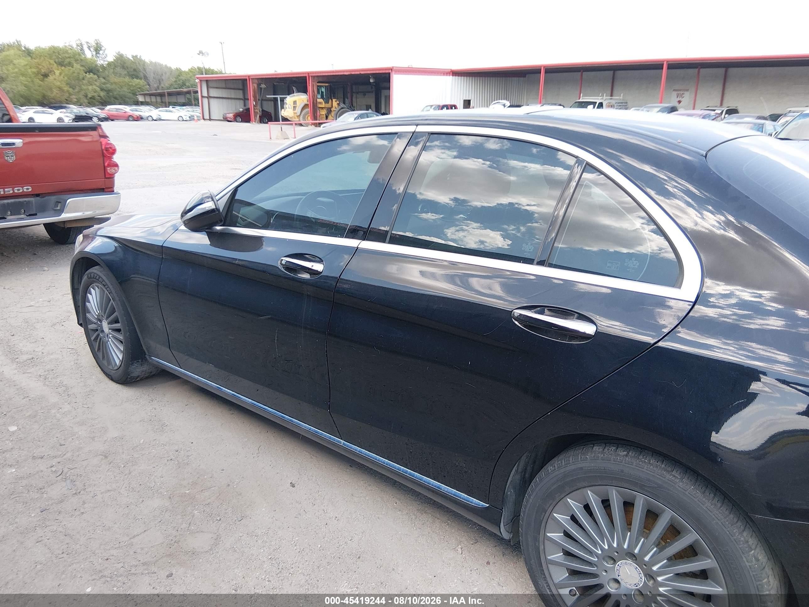 2015 Mercedes-benz C 300 4matic Black vin: 55SWF4KB6FU018588