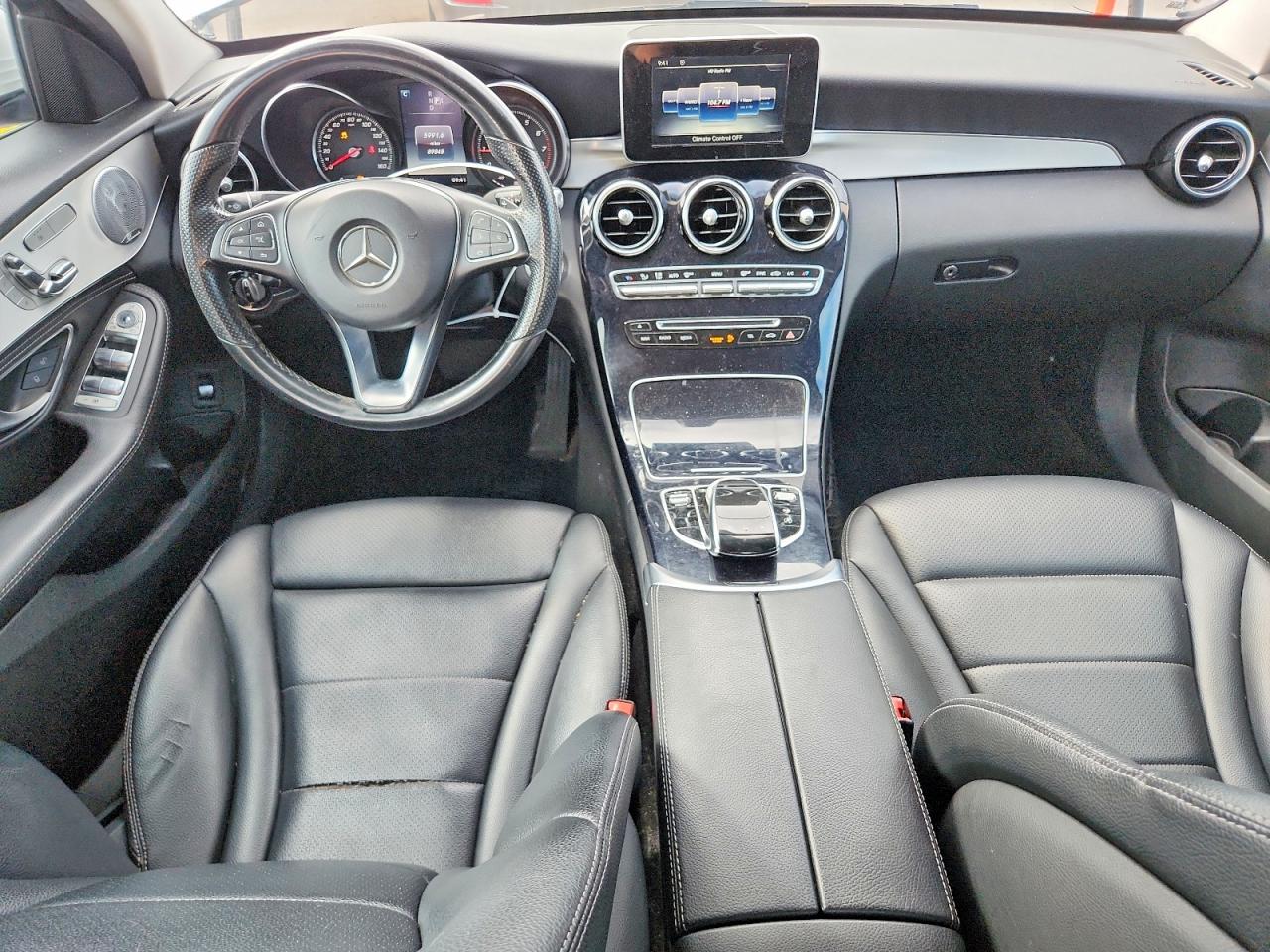 2015 Mercedes-benz C 300 4matic White vin: 55SWF4KB6FU021023
