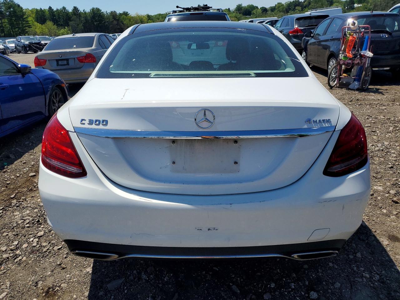 2015 Mercedes-benz C 300 4matic White vin: 55SWF4KB6FU033687