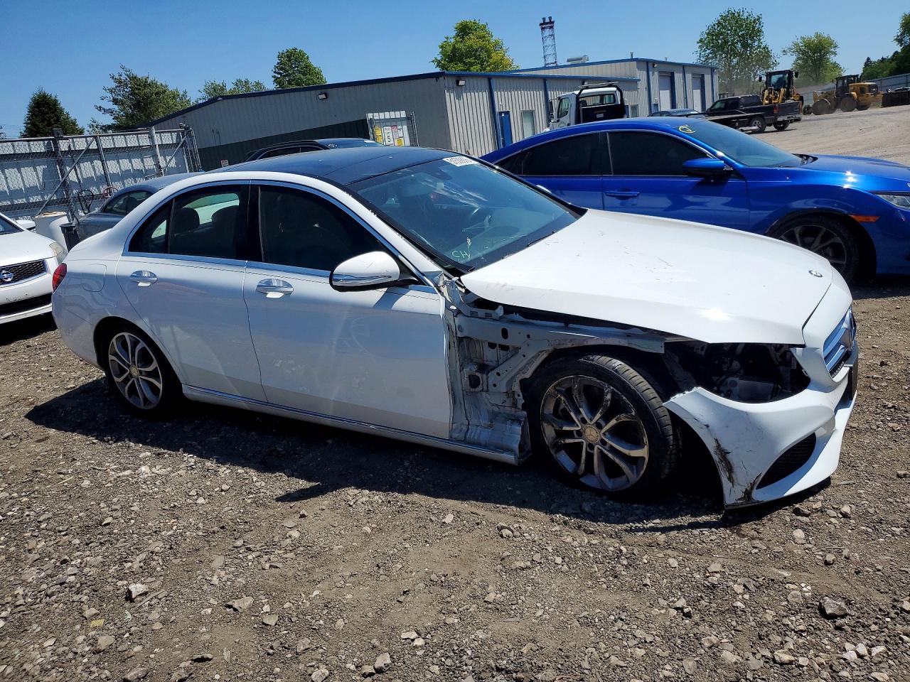 2015 Mercedes-benz C 300 4matic White vin: 55SWF4KB6FU033687