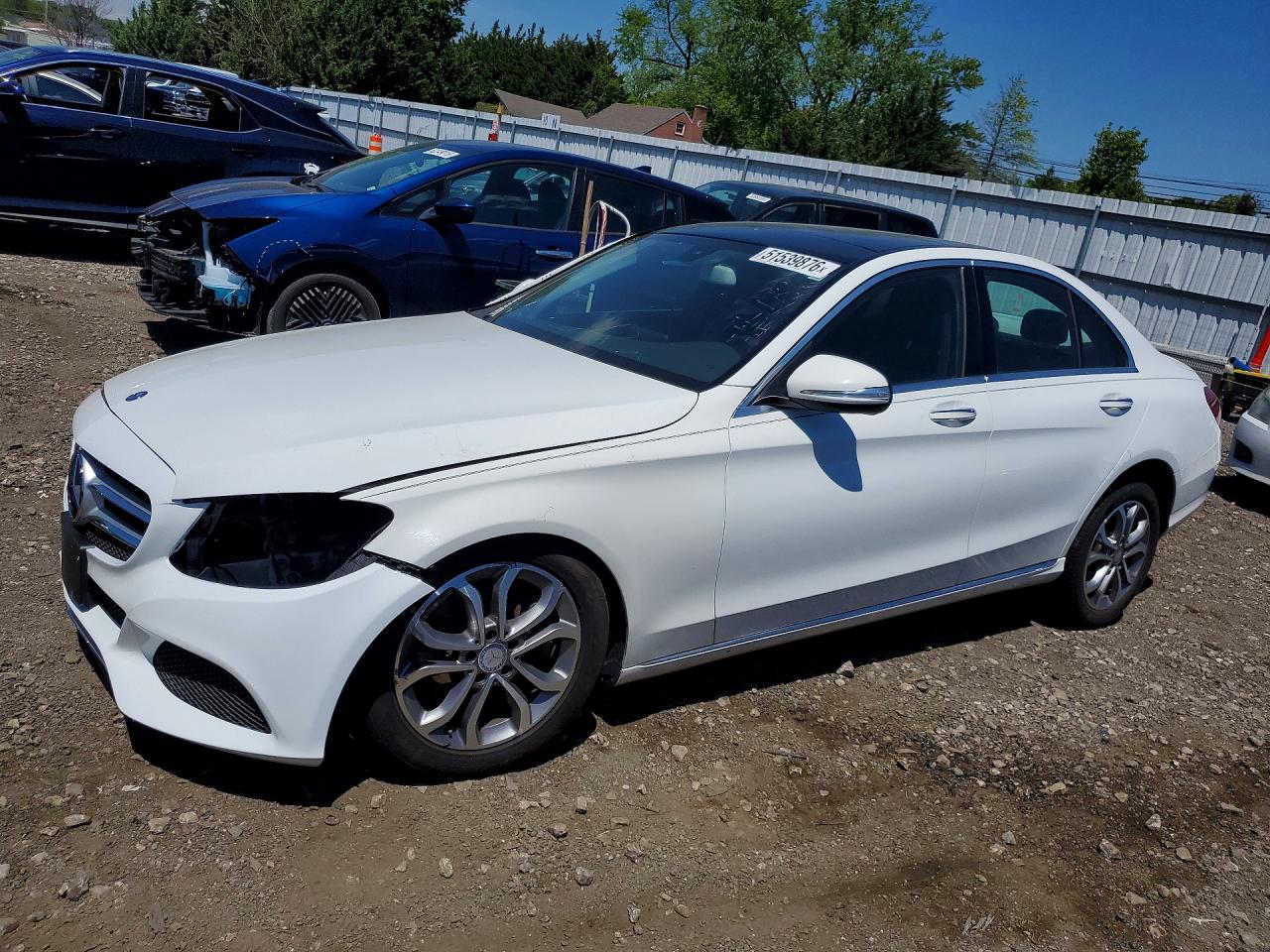 2015 Mercedes-benz C 300 4matic White vin: 55SWF4KB6FU033687