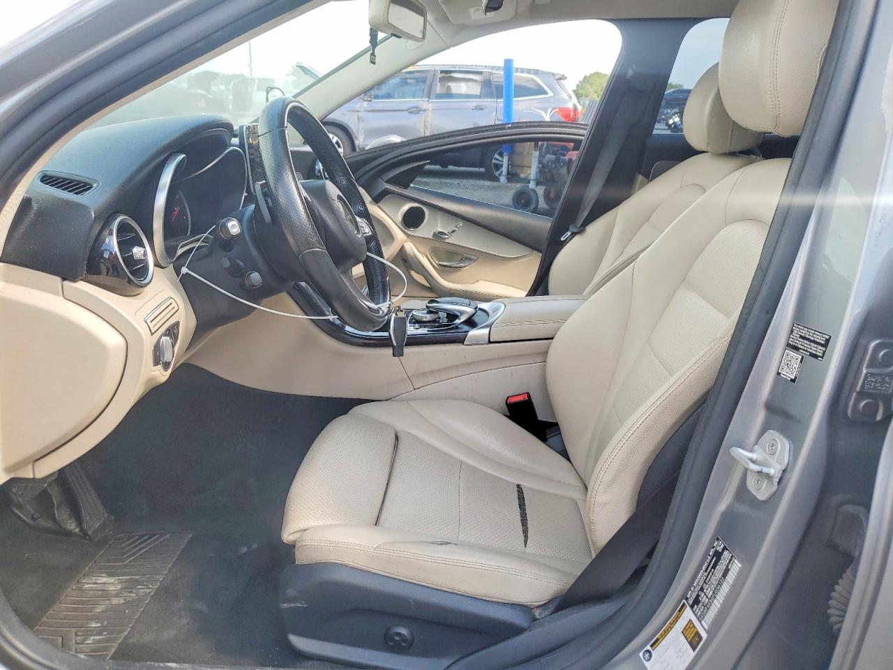 2015 Mercedes-benz C 300 4matic Silver vin: 55SWF4KB6FU036122