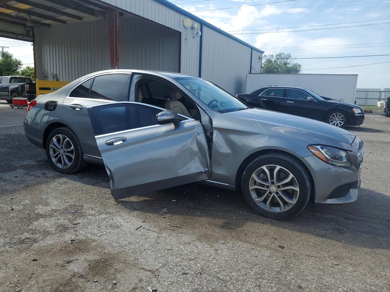 2015 Mercedes-benz C 300 4matic Silver vin: 55SWF4KB6FU036122