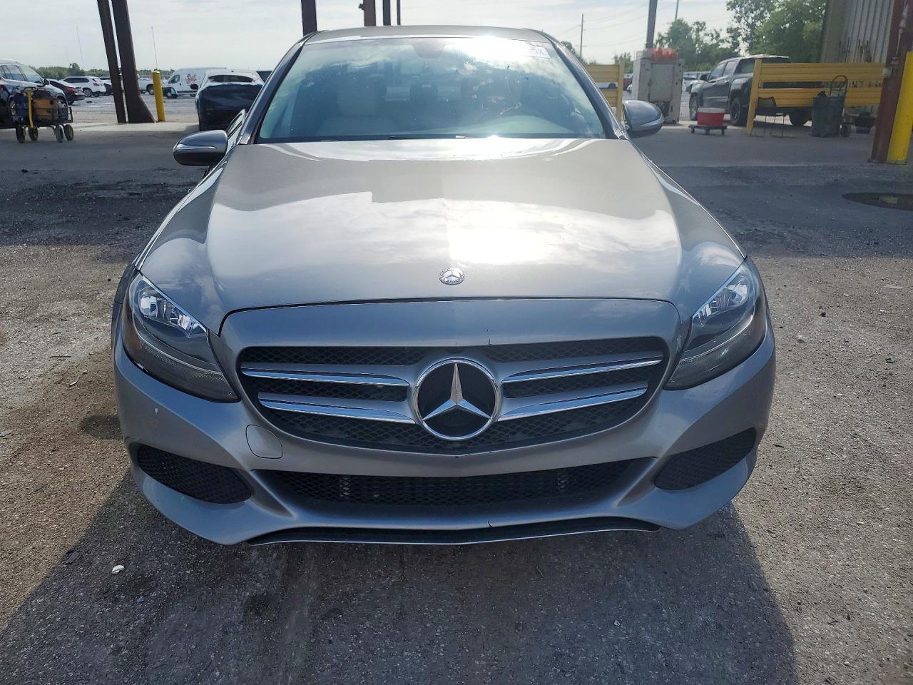2015 Mercedes-benz C 300 4matic Silver vin: 55SWF4KB6FU036122