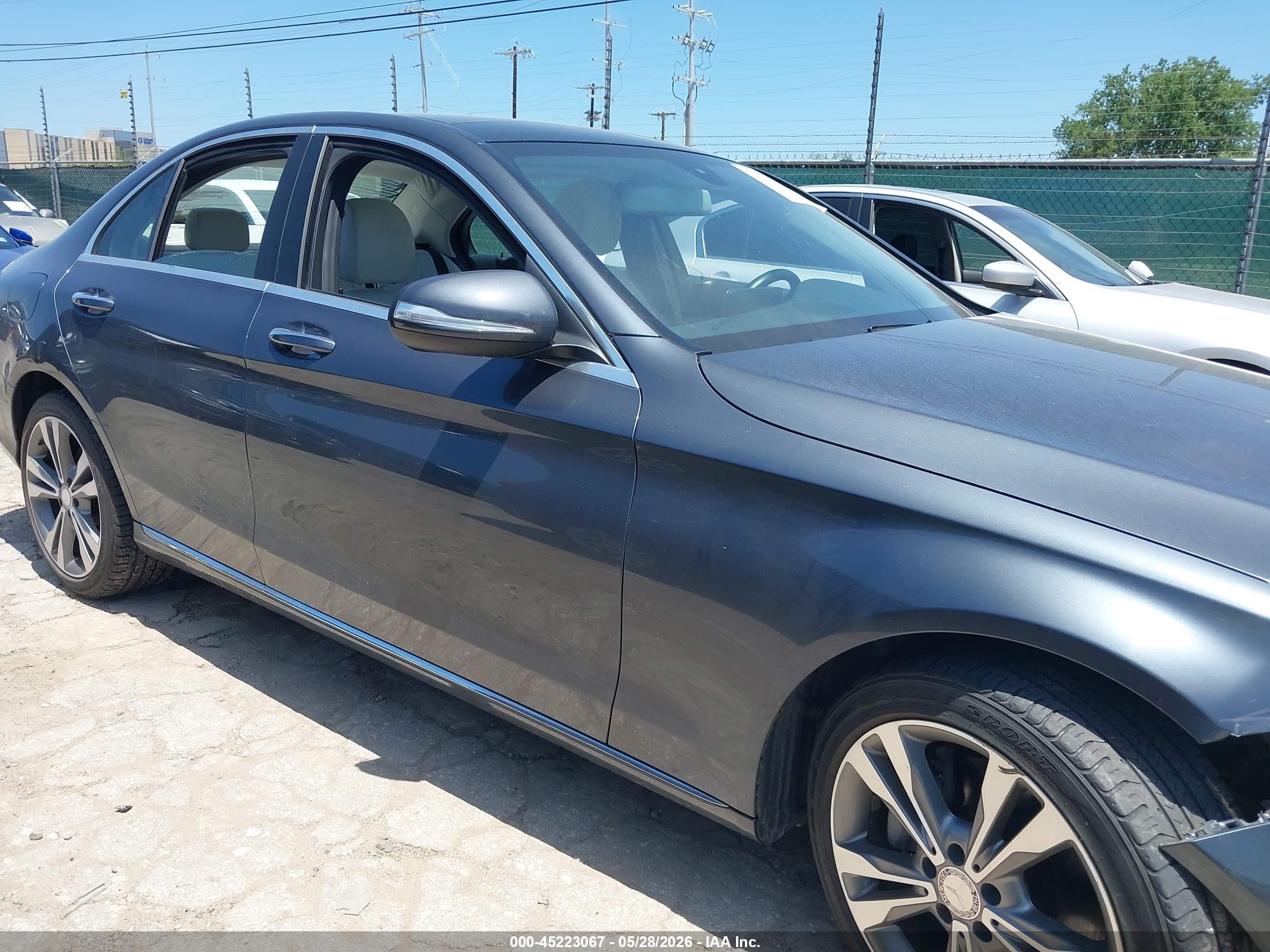 2015 Mercedes-benz C 300 4matic Gray vin: 55SWF4KB6FU039232