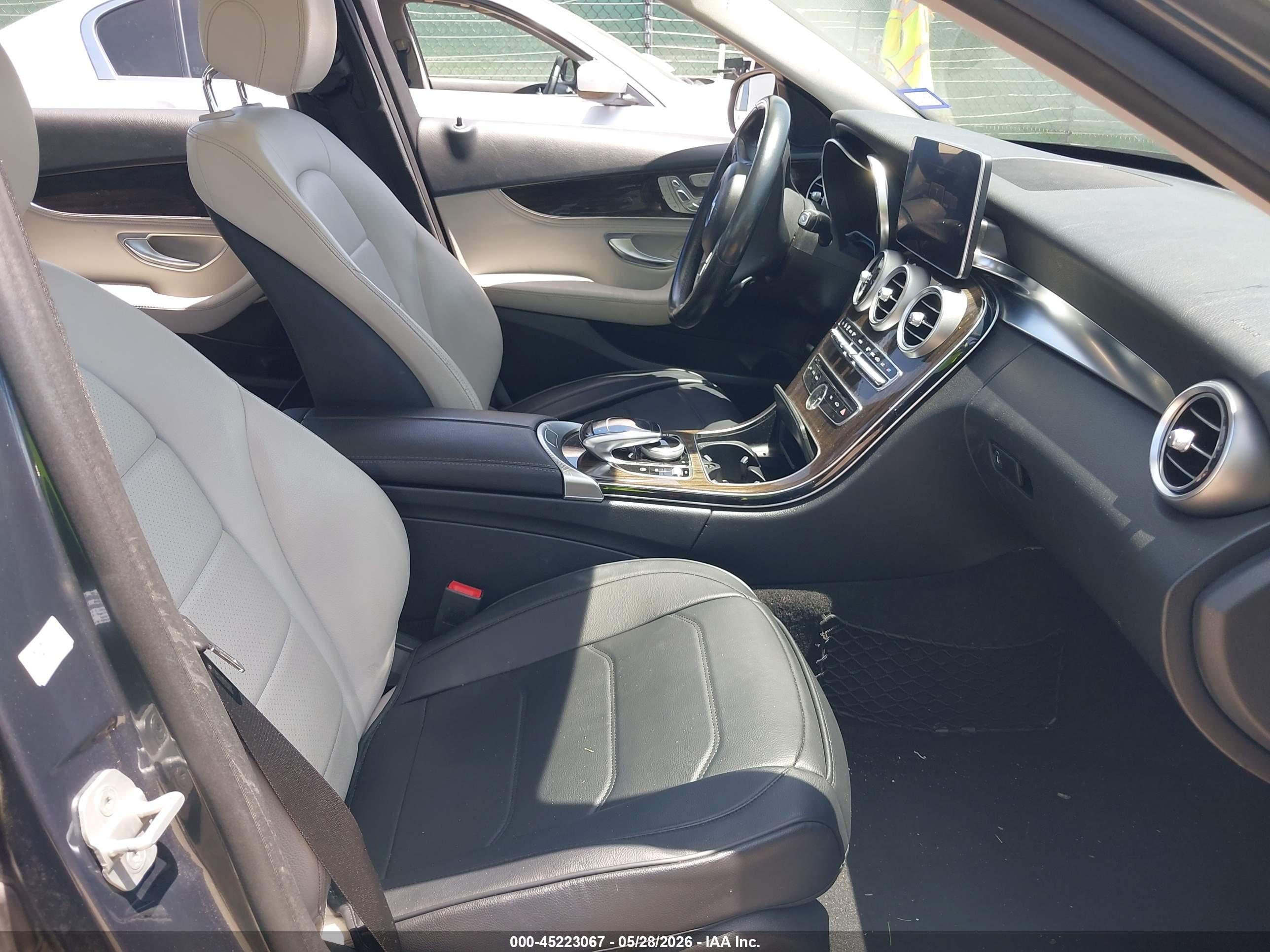 2015 Mercedes-benz C 300 4matic Gray vin: 55SWF4KB6FU039232