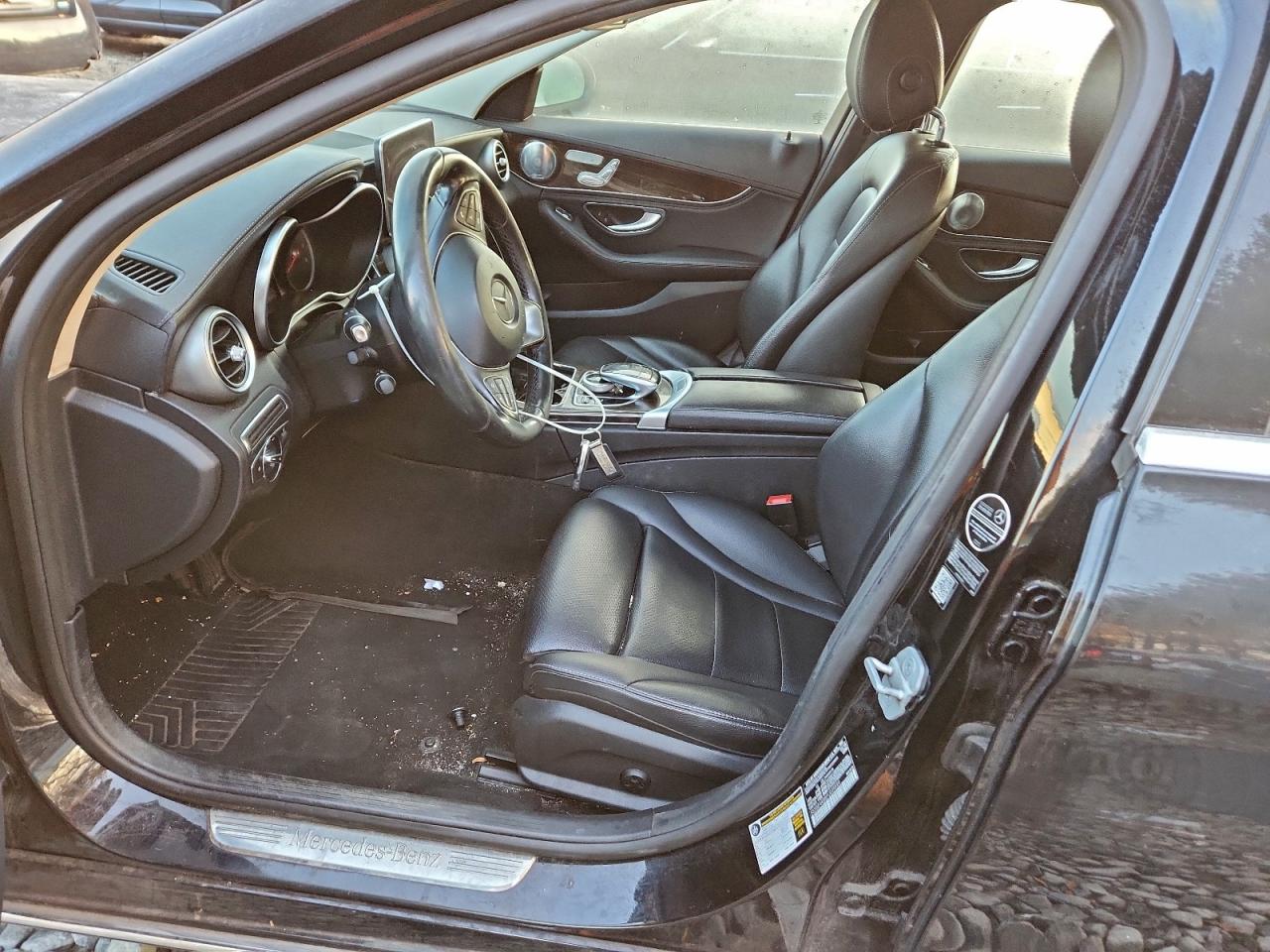 2015 Mercedes-benz C 300 4matic Black vin: 55SWF4KB6FU039599