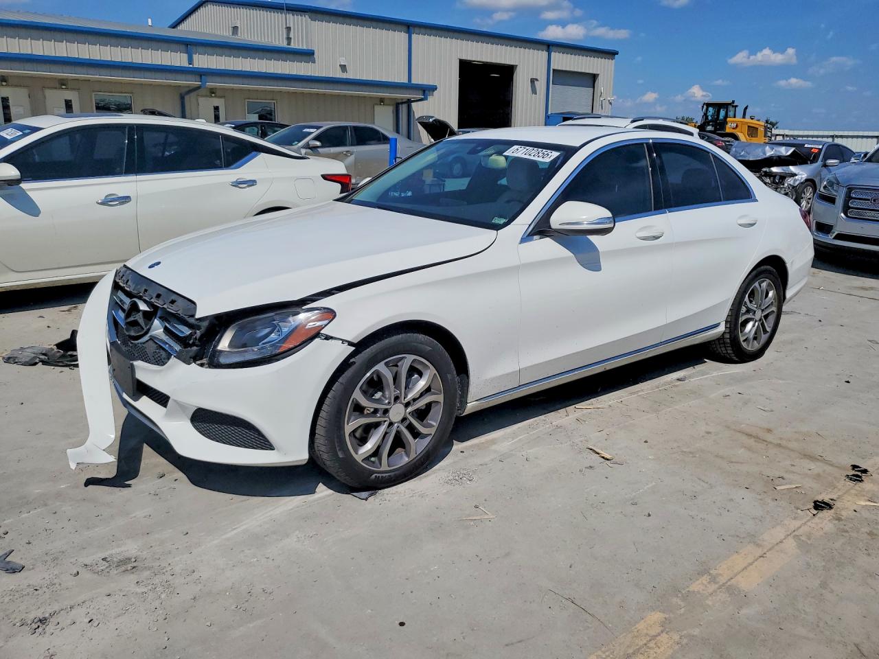 2015 Mercedes-benz C 300 4matic White vin: 55SWF4KB6FU071310