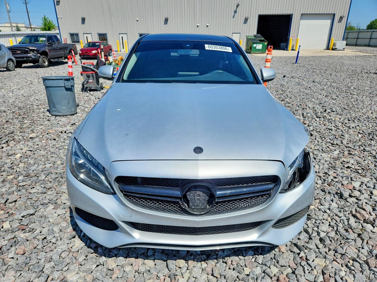 2015 Mercedes-benz C 300 4matic Серебряный vin: 55SWF4KB7FU000813