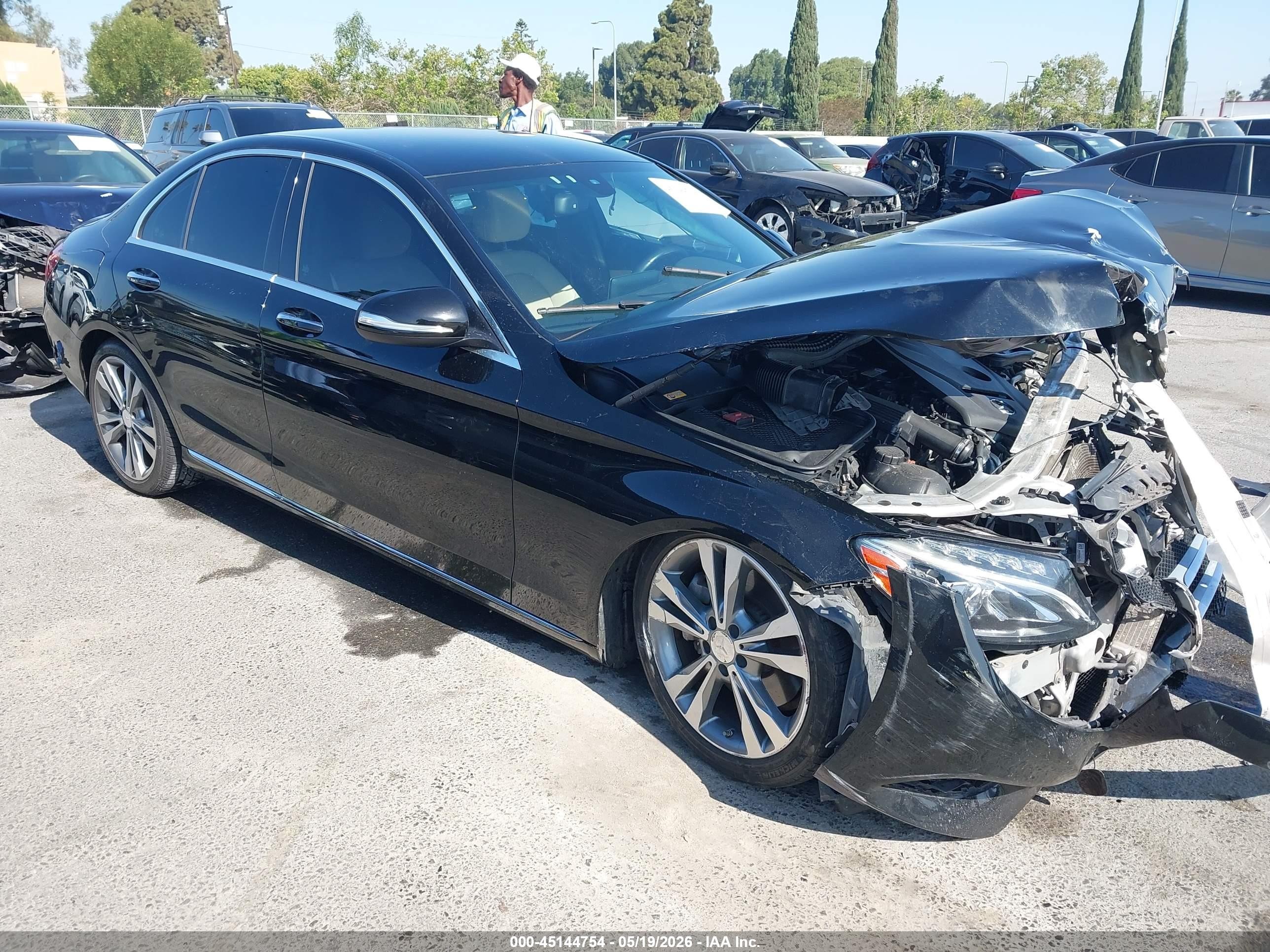 2015 Mercedes-benz C 300 4matic Black vin: 55SWF4KB7FU004408