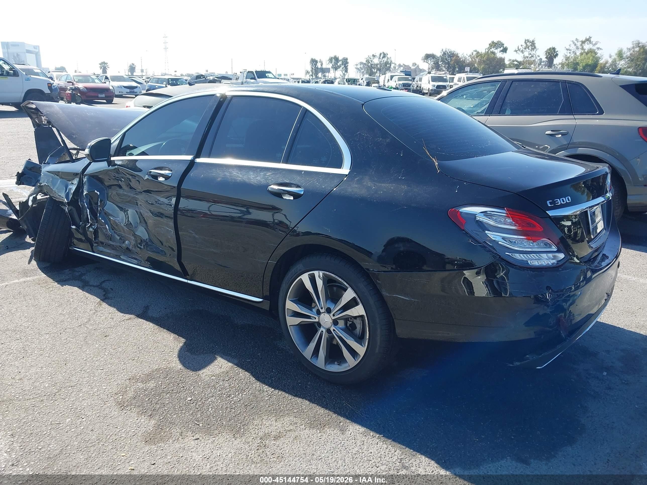 2015 Mercedes-benz C 300 4matic Black vin: 55SWF4KB7FU004408