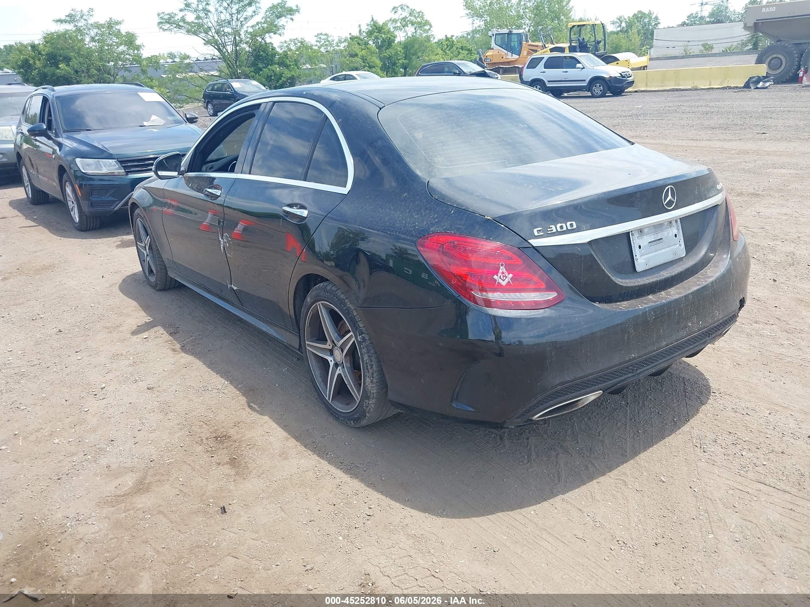 2015 Mercedes-benz C 300 Sport 4matic Черный vin: 55SWF4KB7FU004828