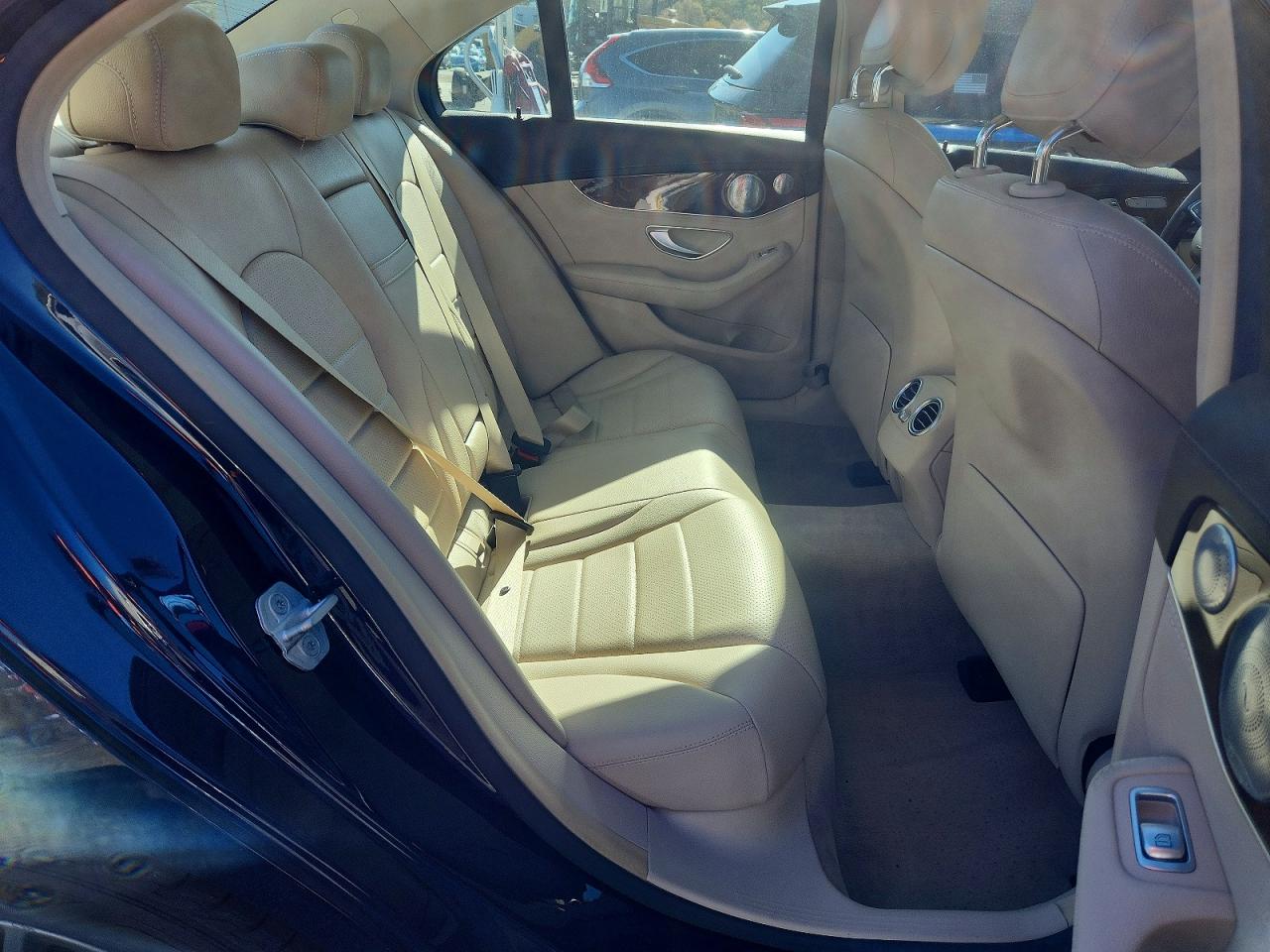 2015 Mercedes-benz C 300 4matic Blue vin: 55SWF4KB7FU006255
