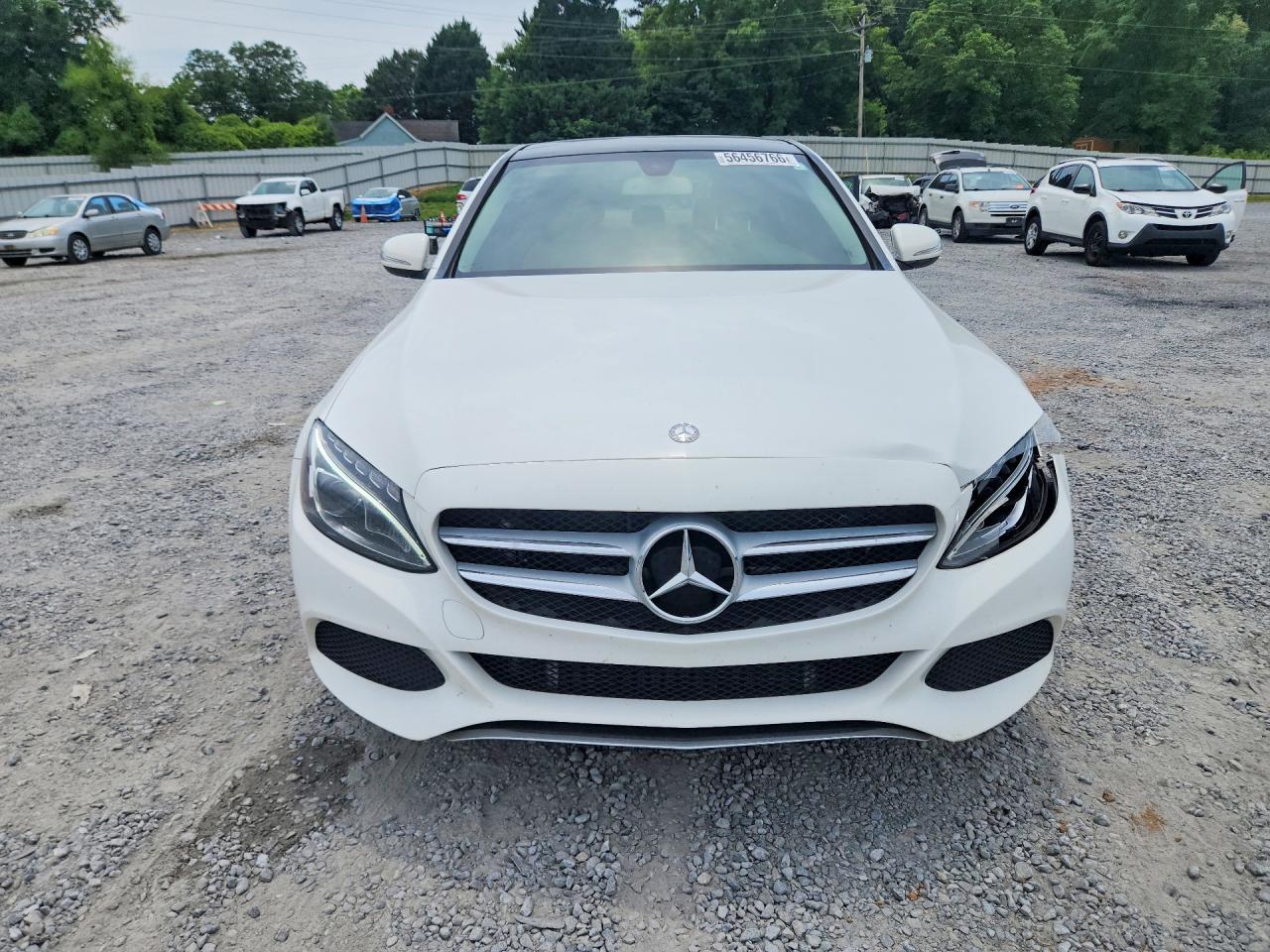 2015 Mercedes-benz C 300 4matic White vin: 55SWF4KB7FU021418
