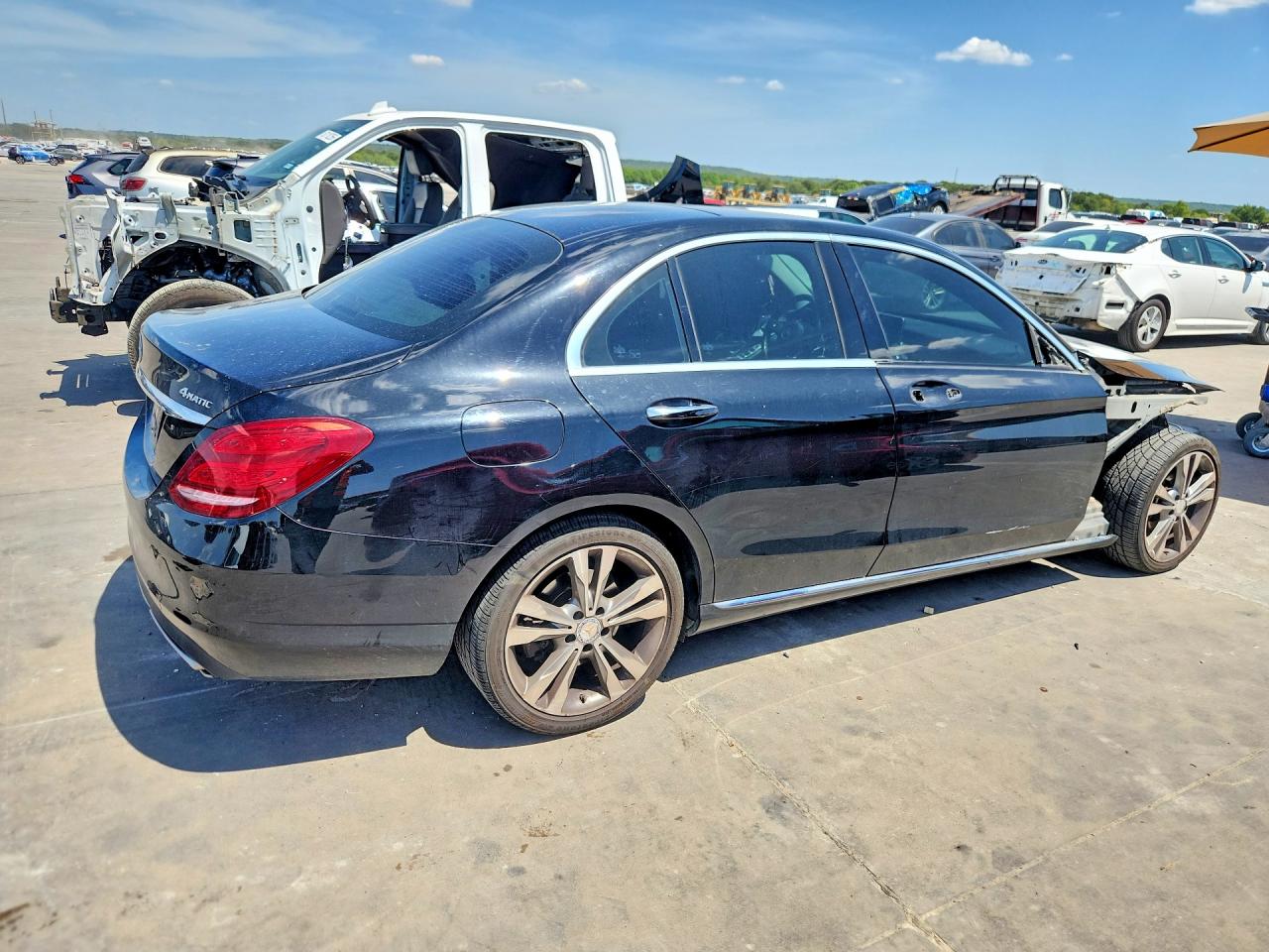 2015 Mercedes-benz C 300 4matic Black vin: 55SWF4KB7FU025887