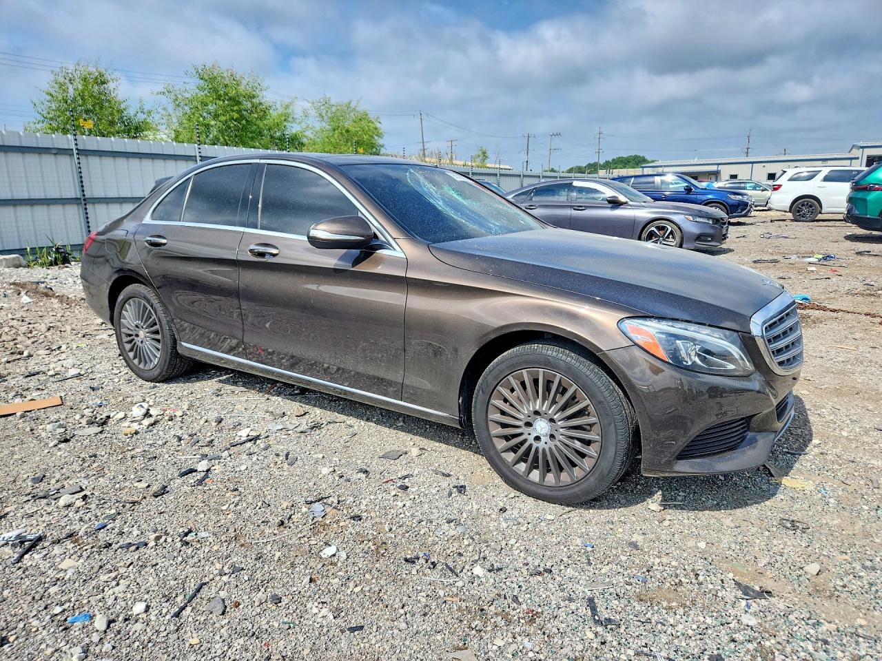 2015 Mercedes-benz C 300 4matic Brown vin: 55SWF4KB7FU035741