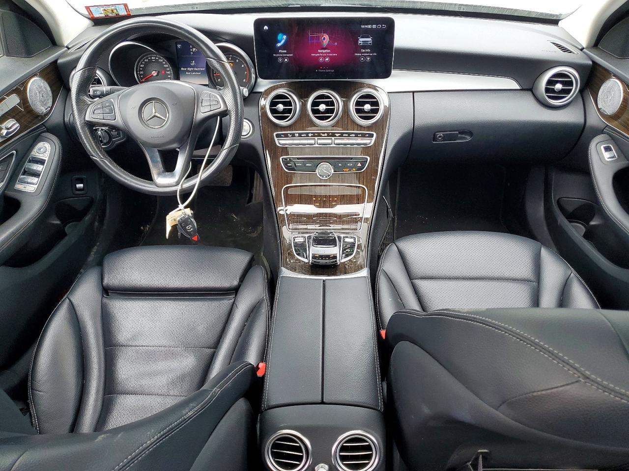 2015 Mercedes-benz C 300 4matic Серый vin: 55SWF4KB7FU038591