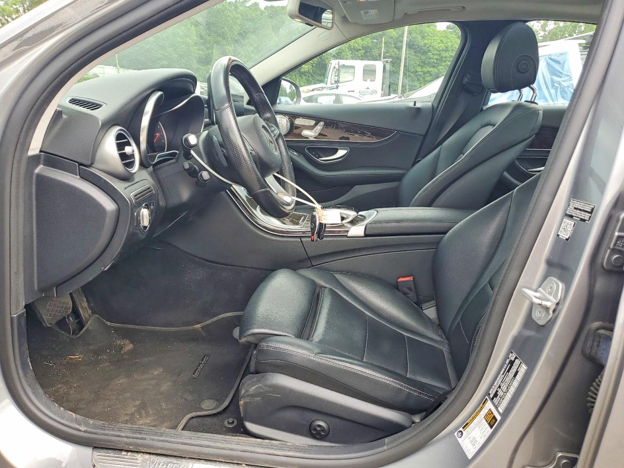 2015 Mercedes-benz C 300 4matic Серый vin: 55SWF4KB7FU038591