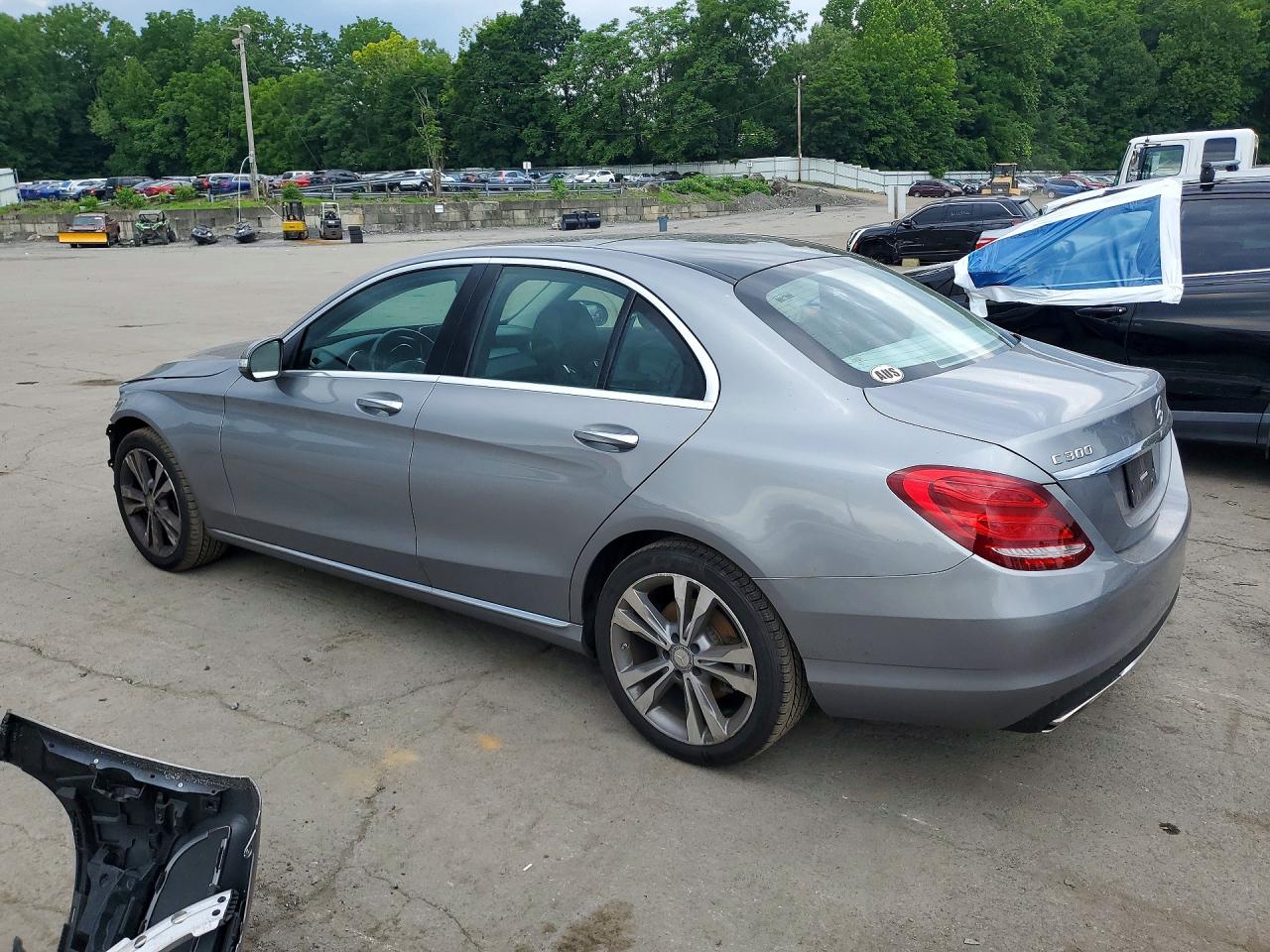2015 Mercedes-benz C 300 4matic Серый vin: 55SWF4KB7FU038591