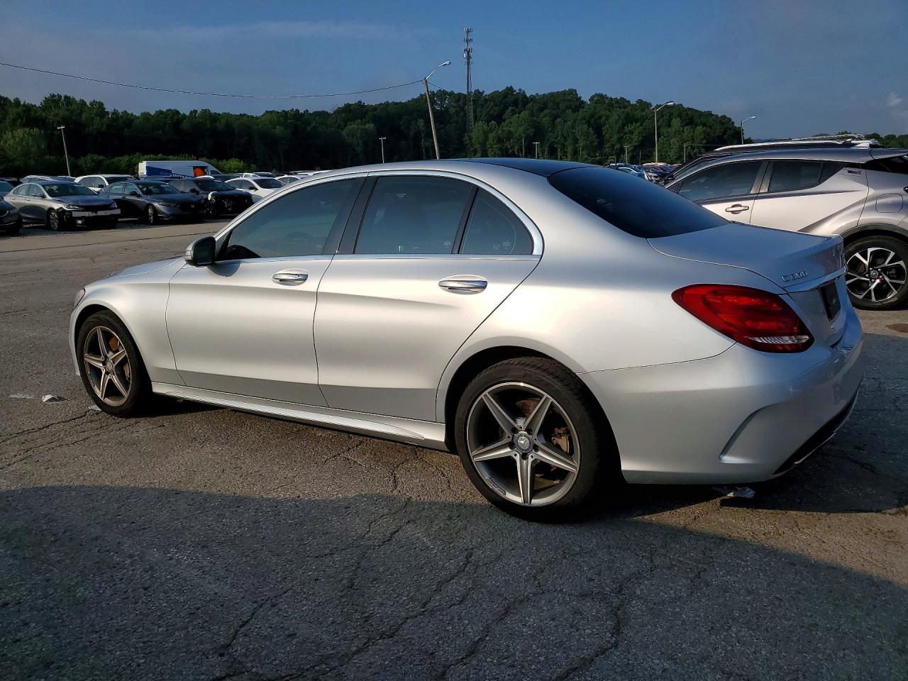 2015 Mercedes-benz C 300 4matic Silver vin: 55SWF4KB7FU041443
