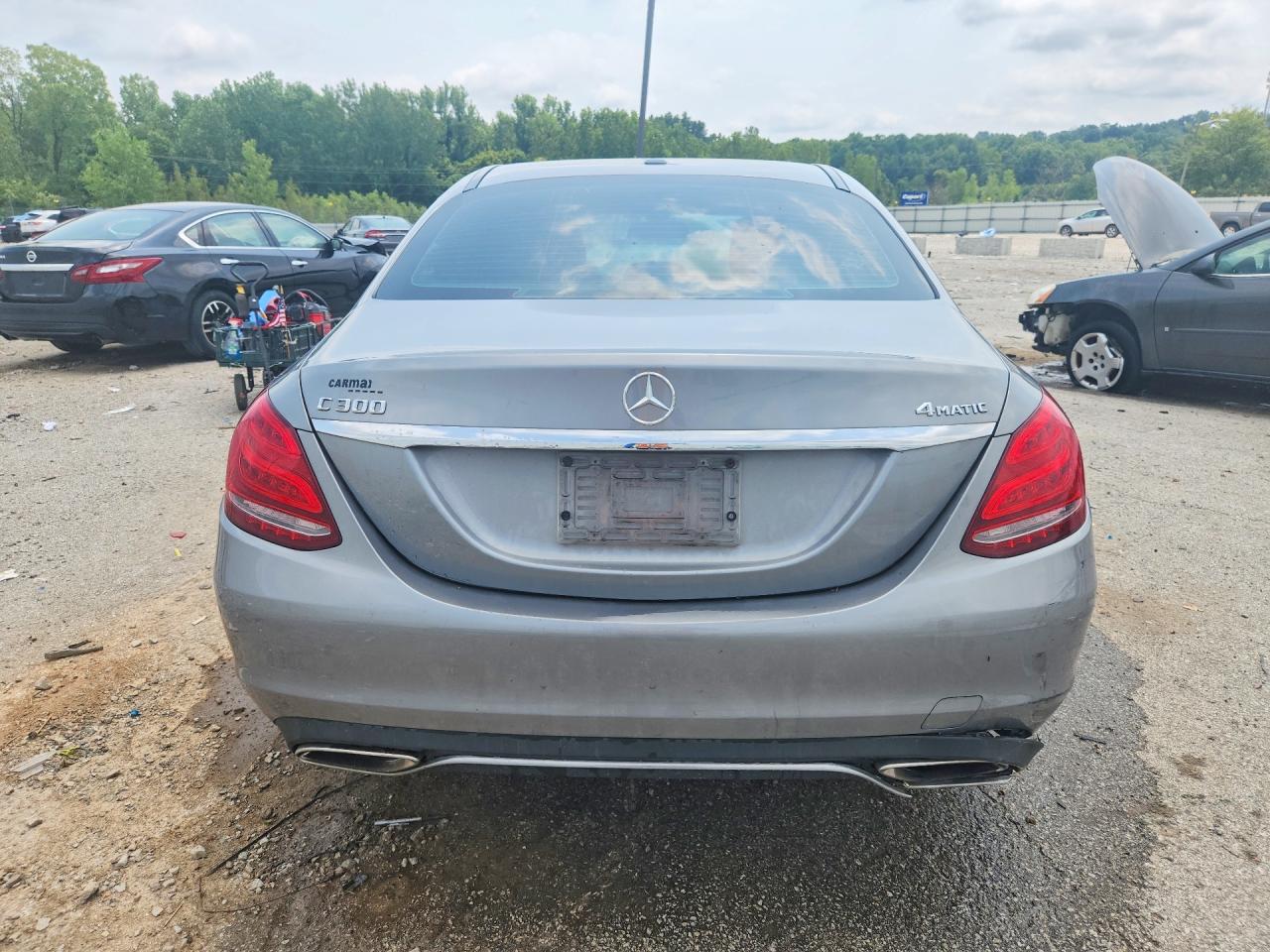 2015 Mercedes-benz C 300 4matic Silver vin: 55SWF4KB7FU055472