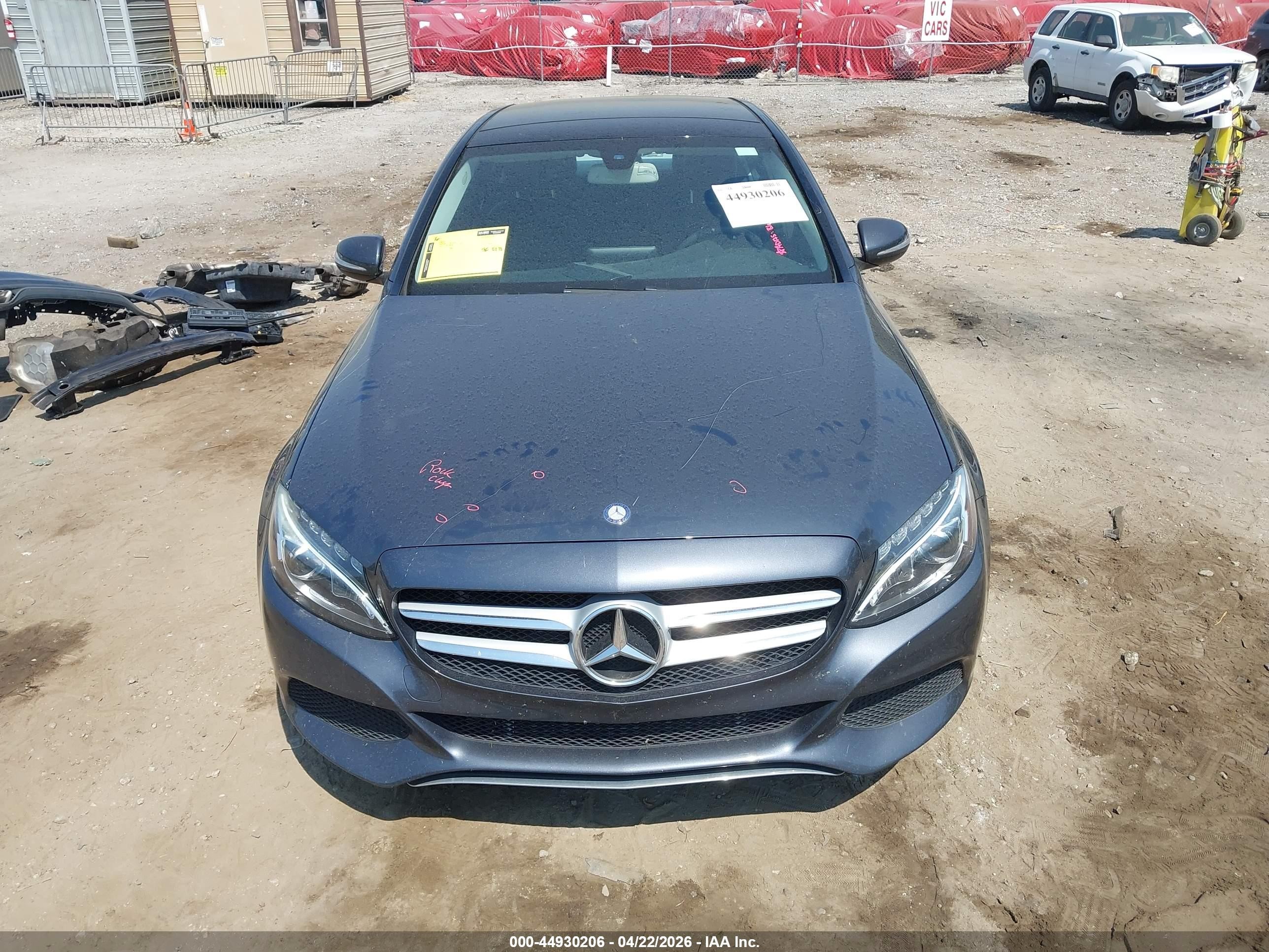 2015 Mercedes-benz C 300 4matic Серый vin: 55SWF4KB7FU066522