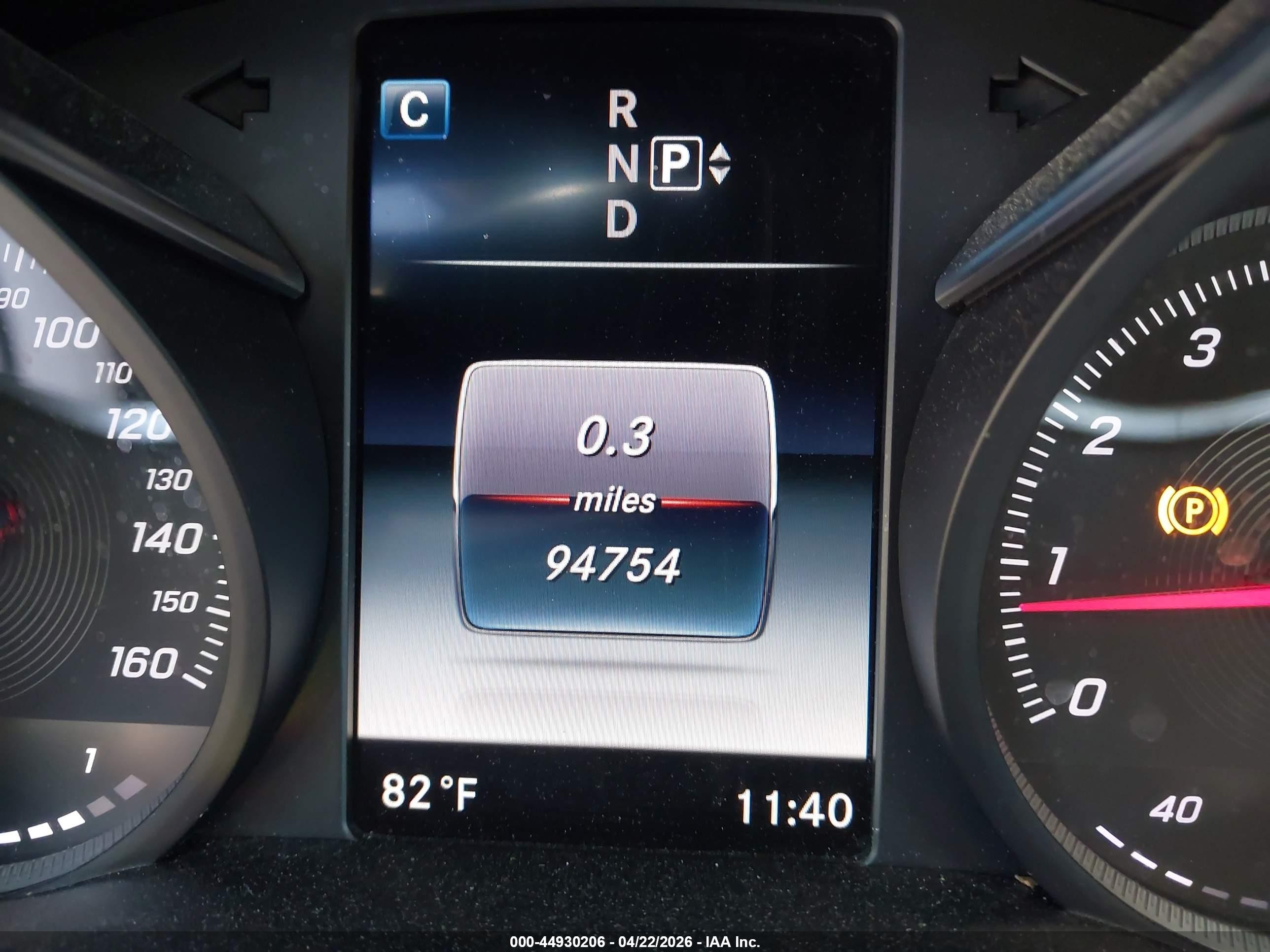 2015 Mercedes-benz C 300 4matic Серый vin: 55SWF4KB7FU066522