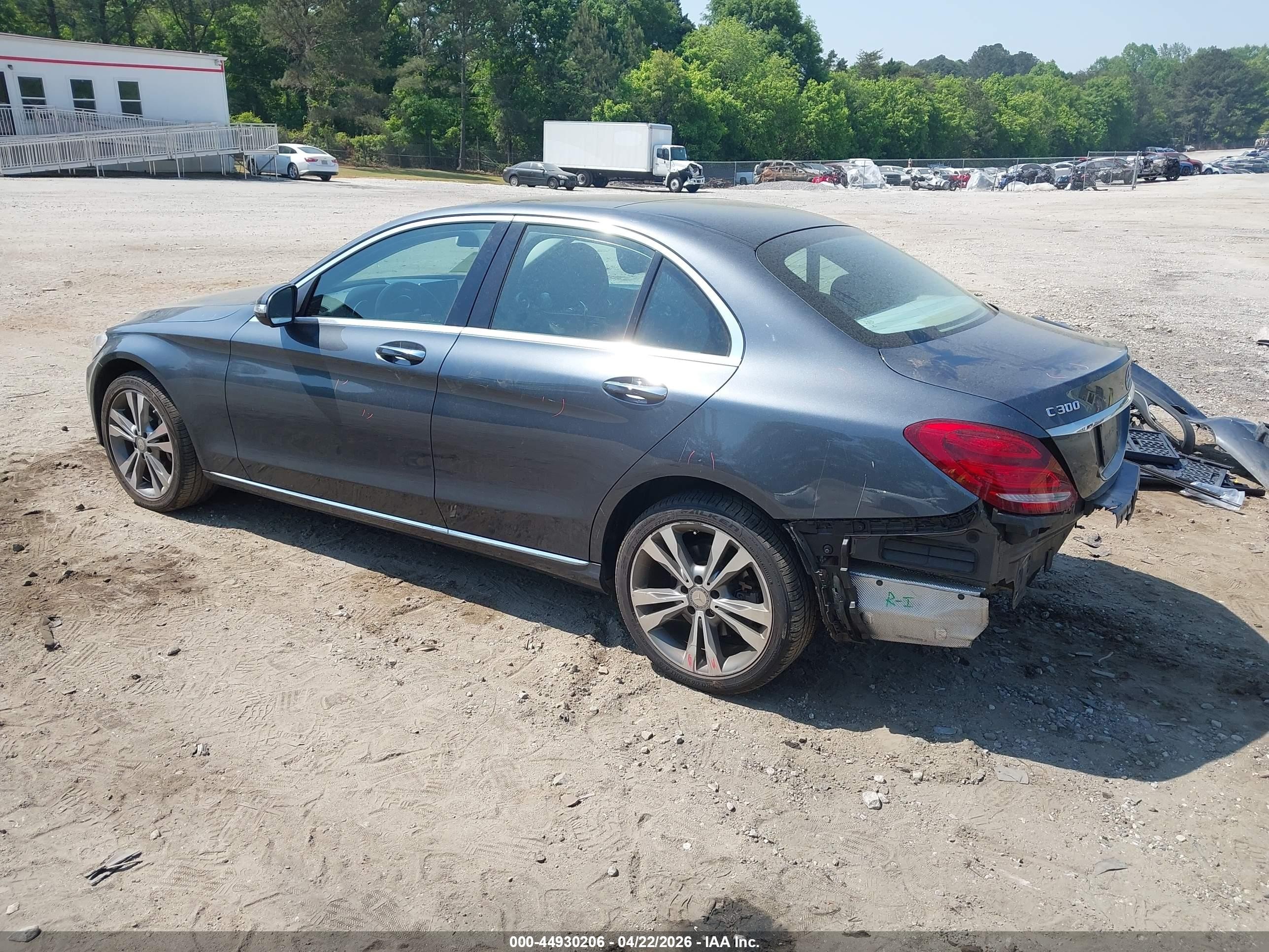 2015 Mercedes-benz C 300 4matic Серый vin: 55SWF4KB7FU066522