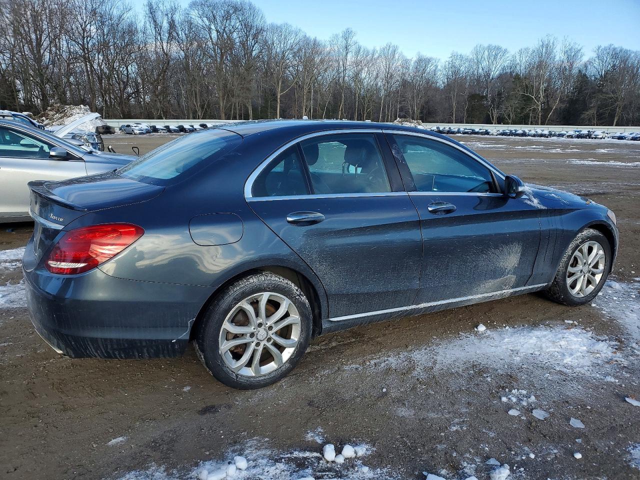 2015 Mercedes Benz C 300 4matic Gray vin: 55SWF4KB7FU068481