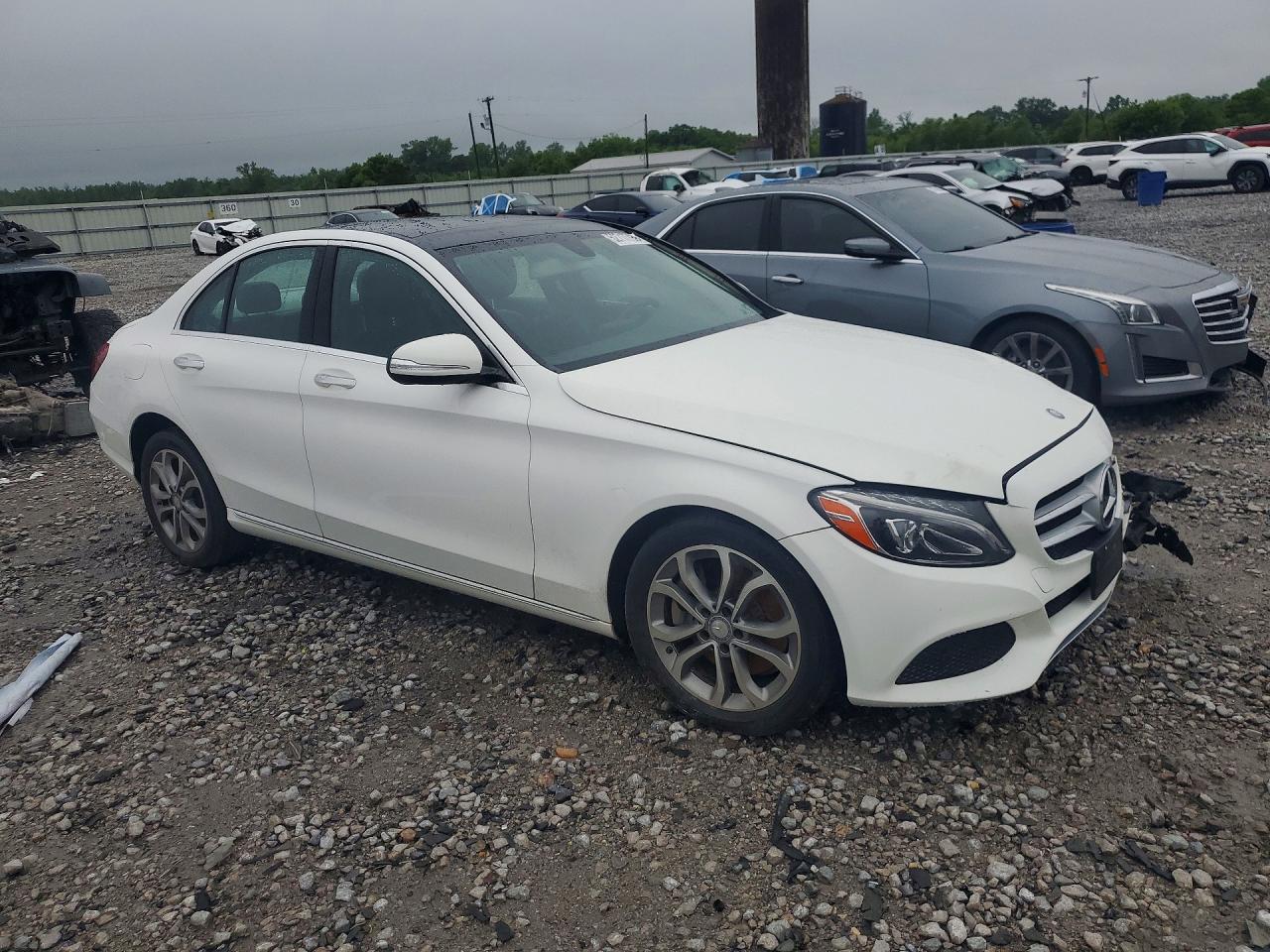 2015 Mercedes-benz C 300 4matic White vin: 55SWF4KB7FU082266